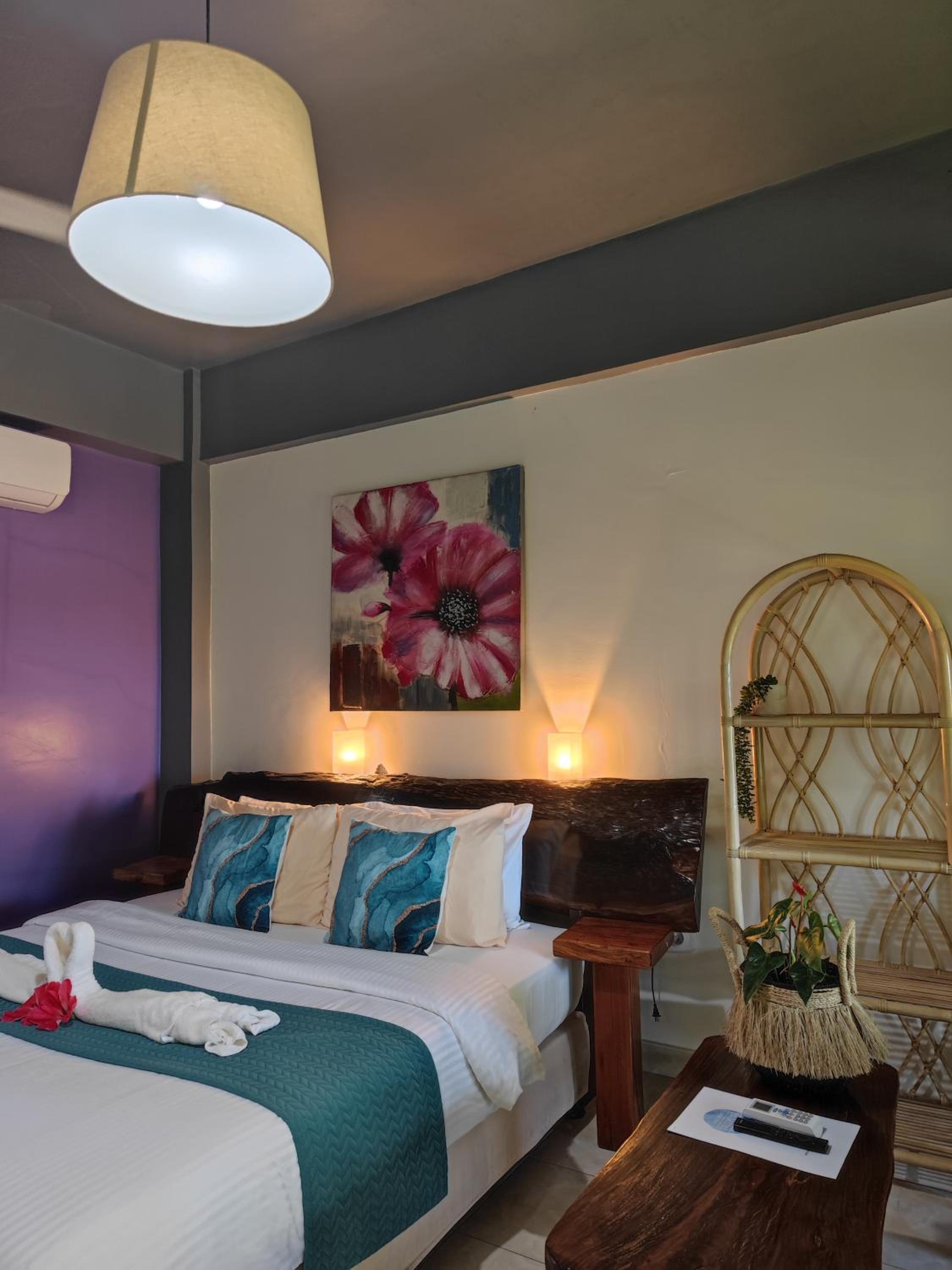 King Room with Sea View - Photo 60