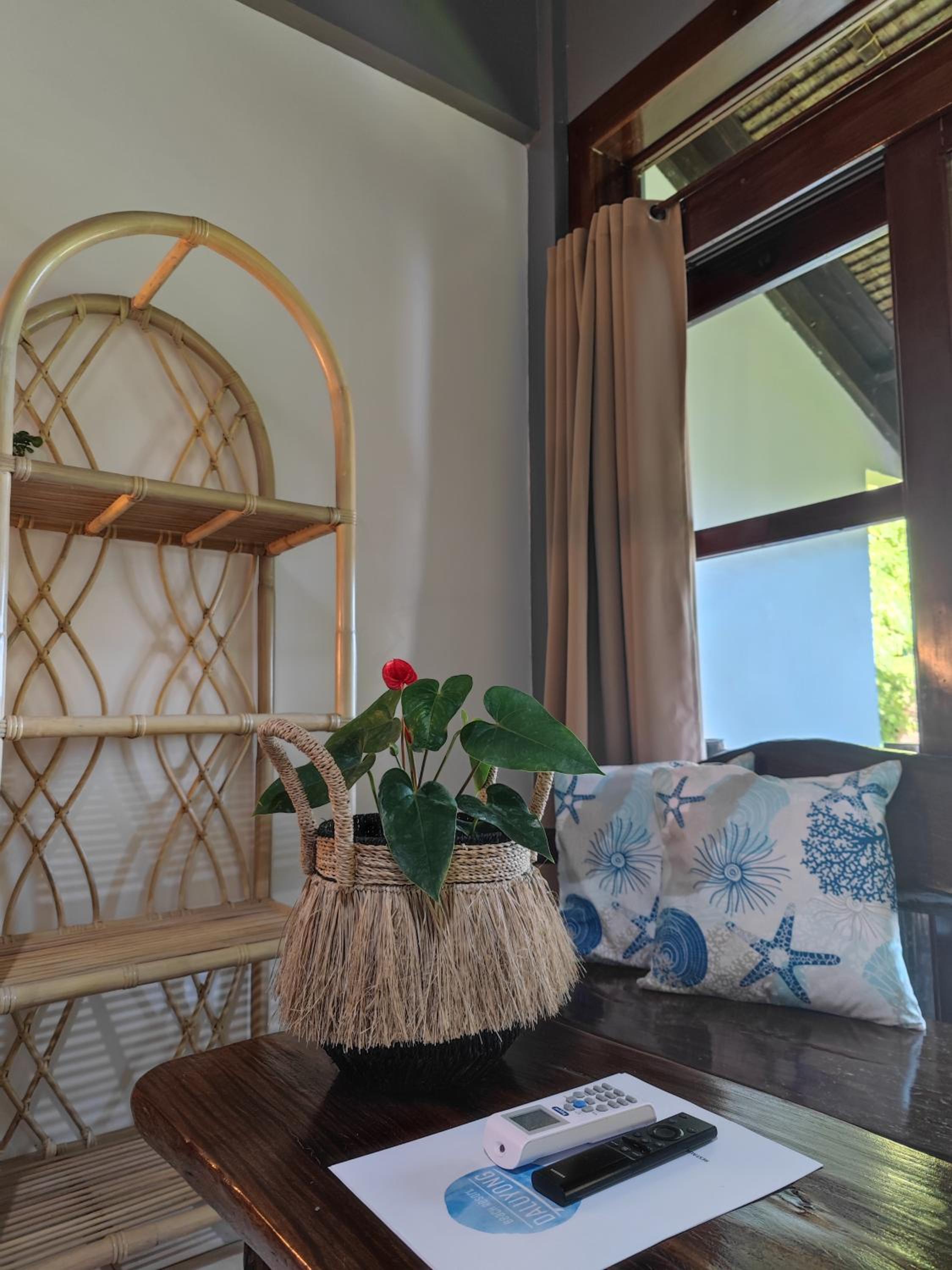 King Room with Sea View - Photo 61