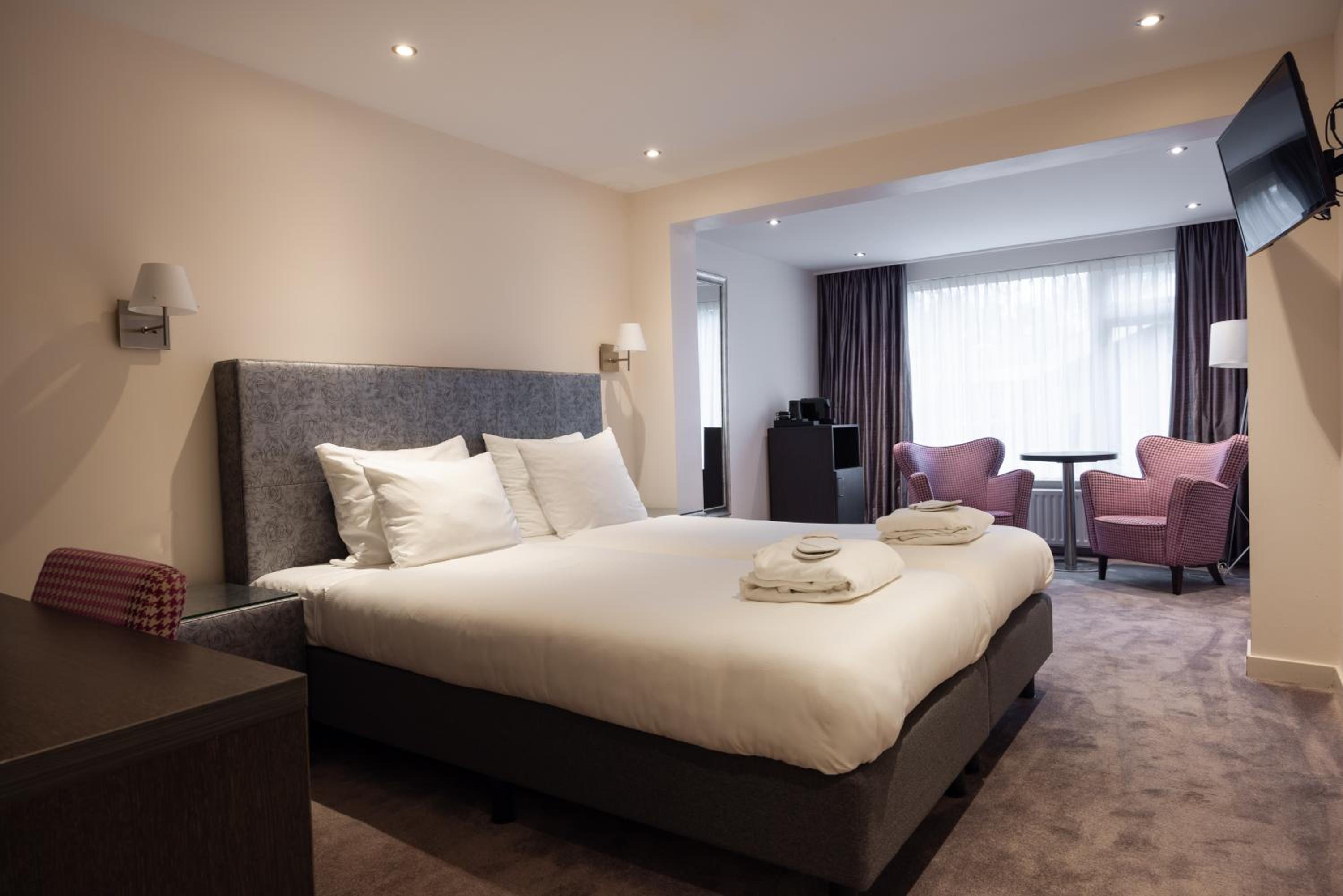 Deluxe Double Room - Photo 3
