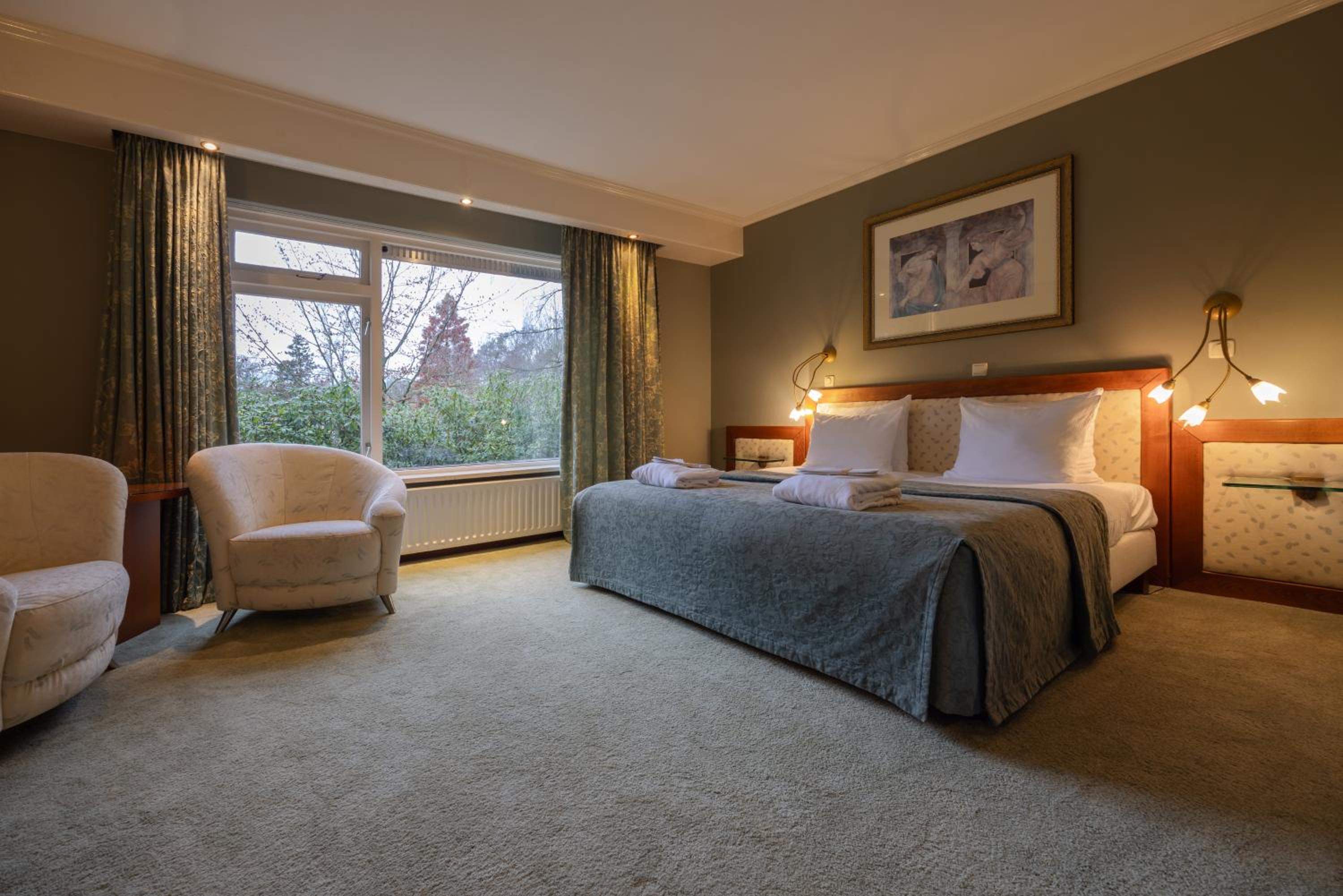 Deluxe Classic Room - Photo 1