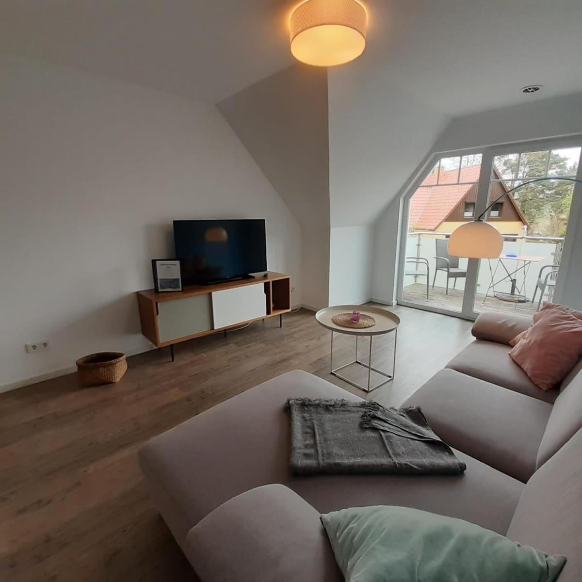 Apartment with Balcony photo 1