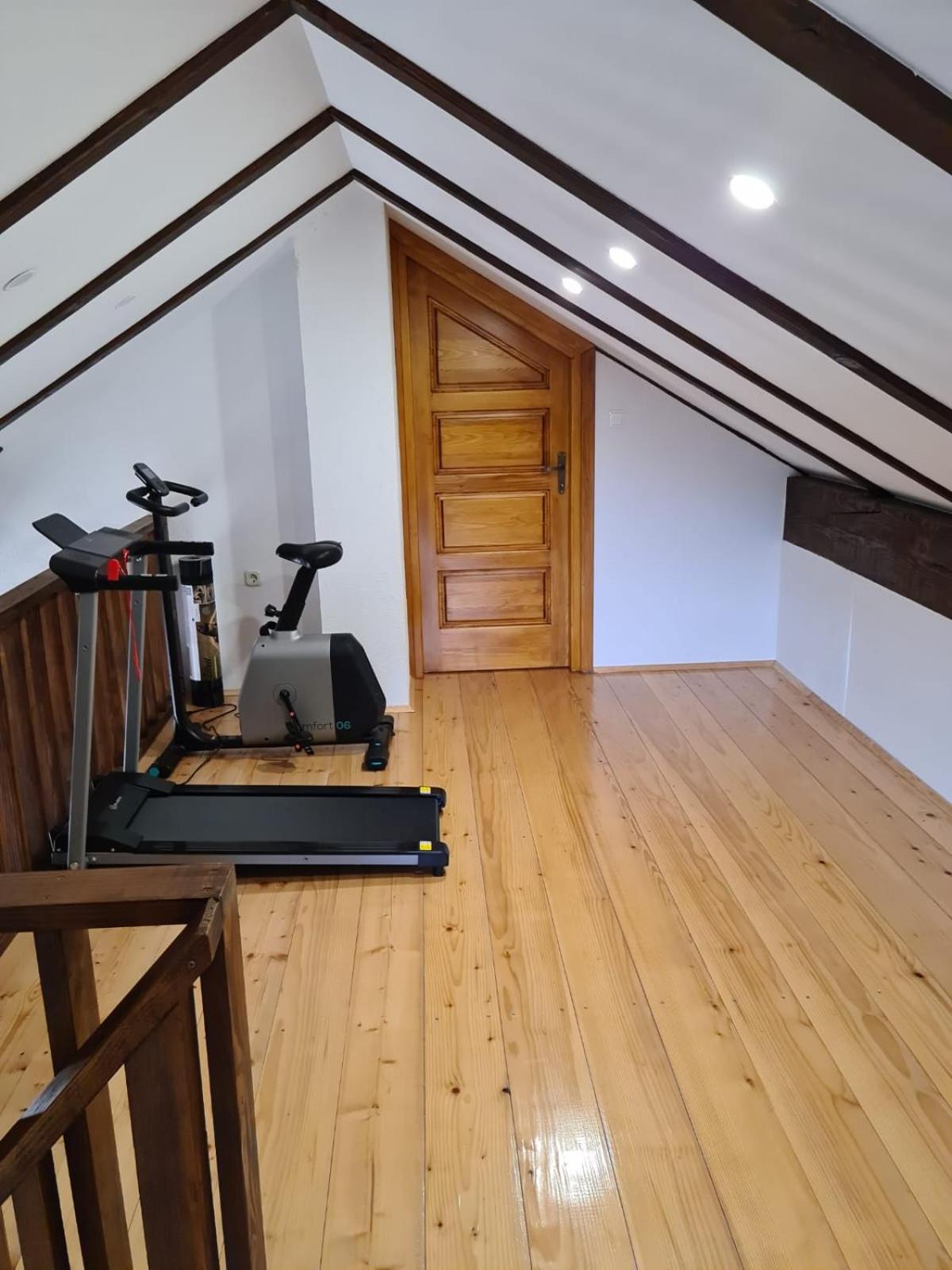 Three-Bedroom Apartment - Photo 15