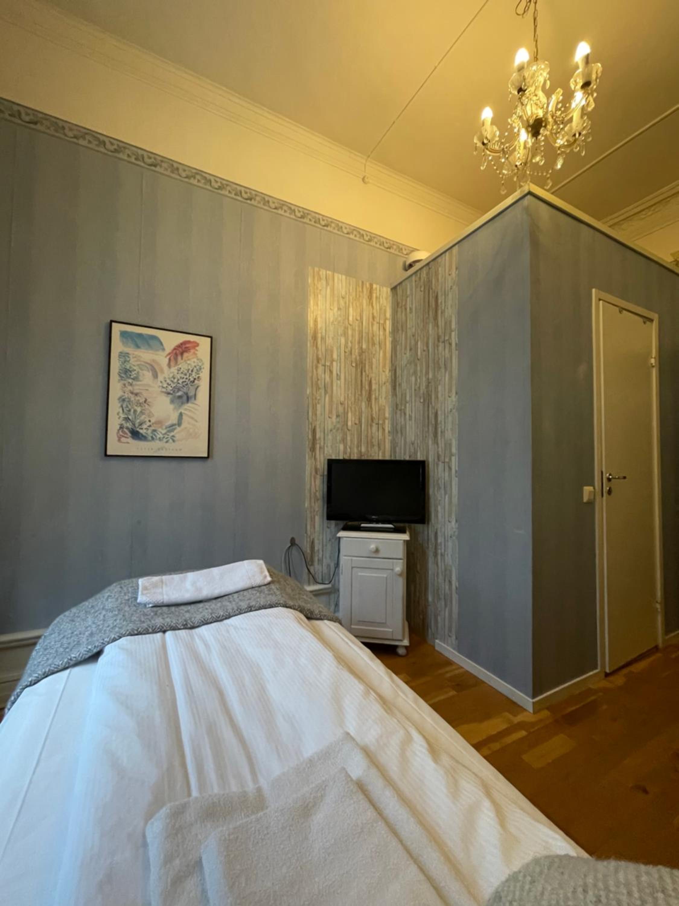 Single Room photo 2