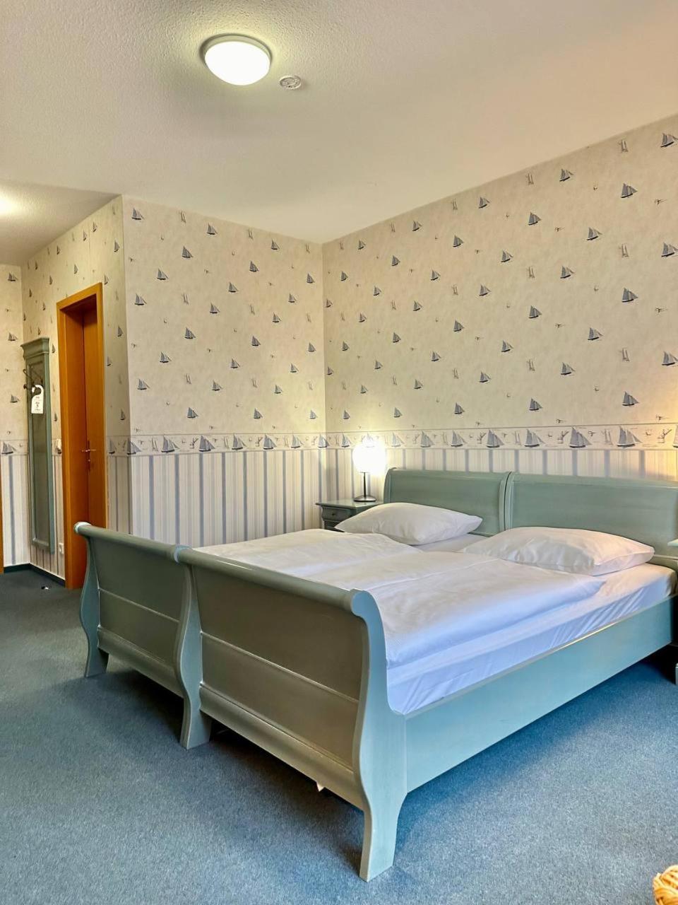 Deluxe Double or Twin Room photo 3