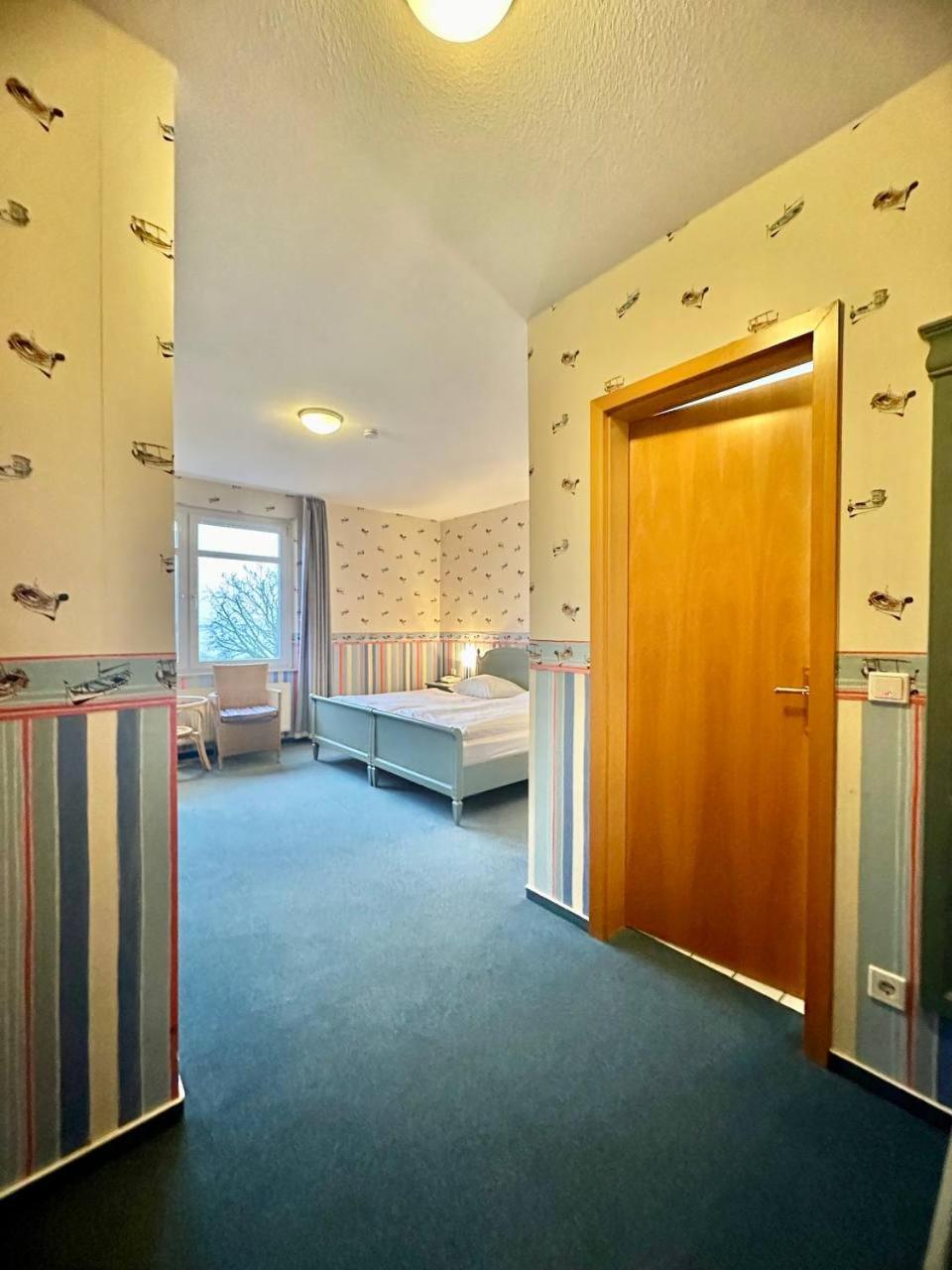 Deluxe Double or Twin Room with River View photo 3