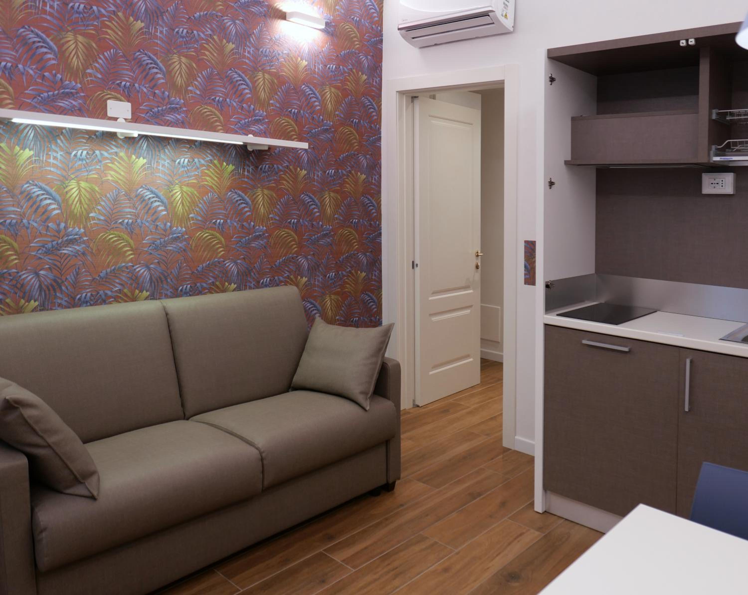 One-Bedroom Apartment - Annex