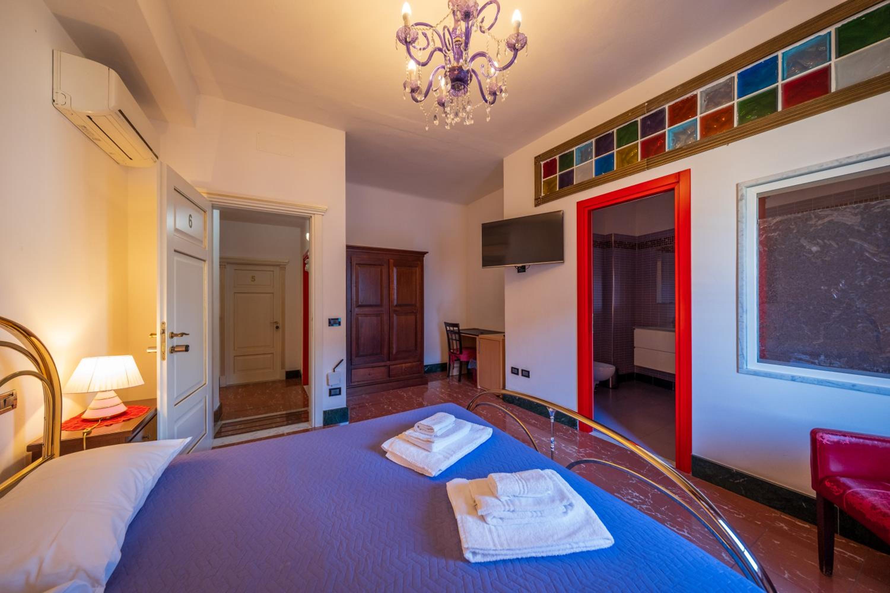 Double Room photo 2