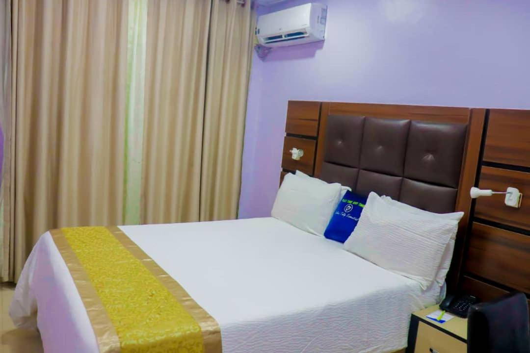 Single Room - Photo 4