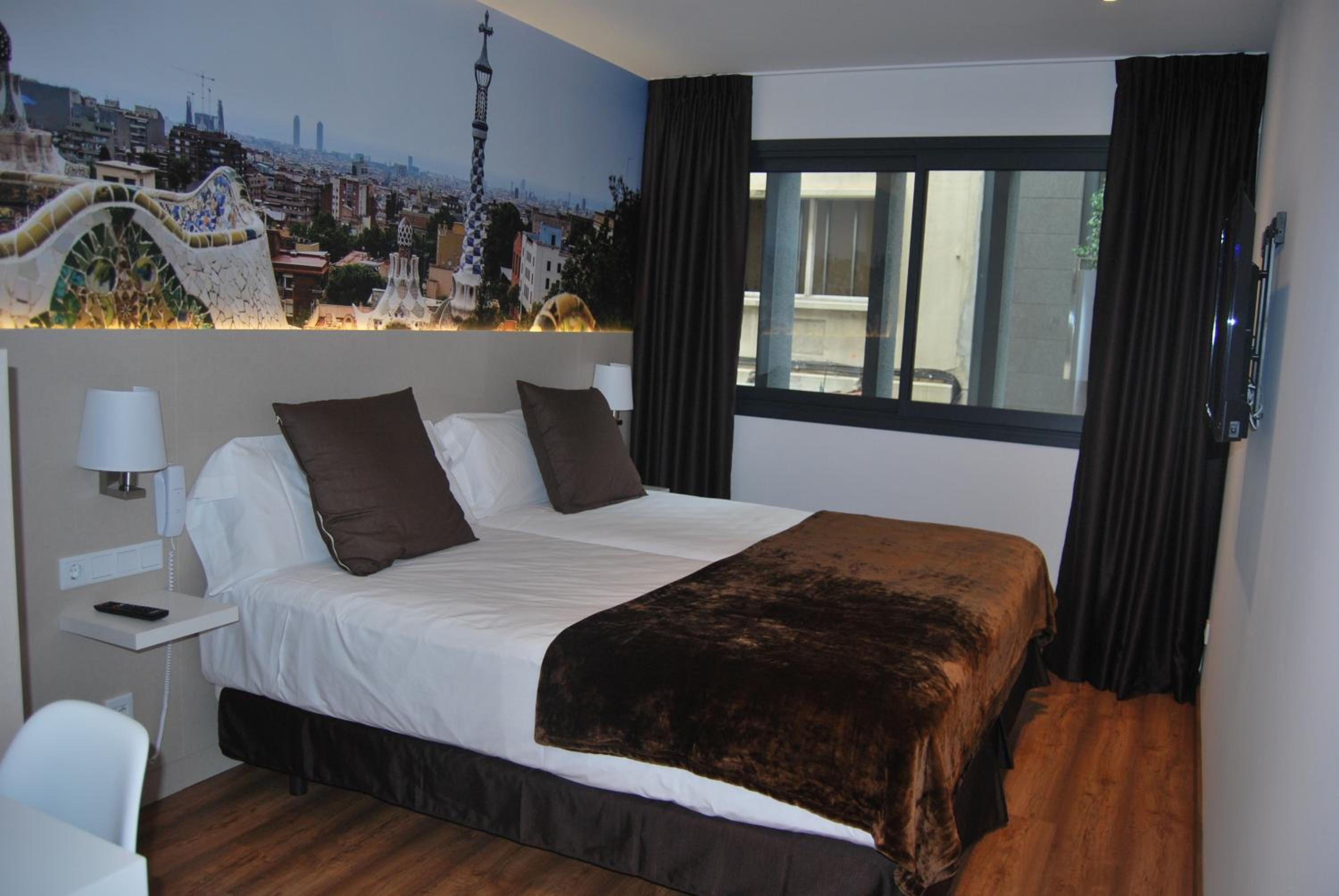 Deluxe Triple Room photo 3