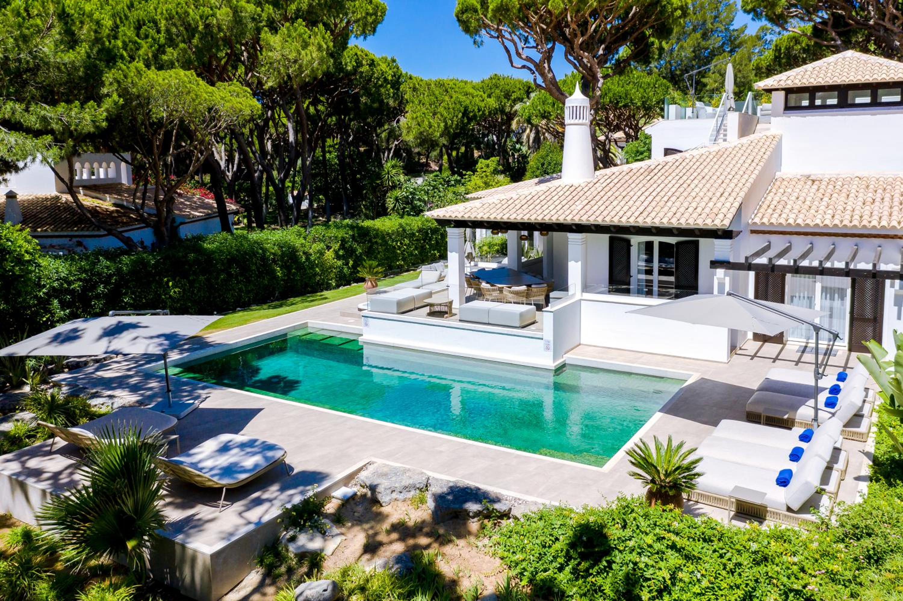 Premium Deluxe Four Bedroom Villa