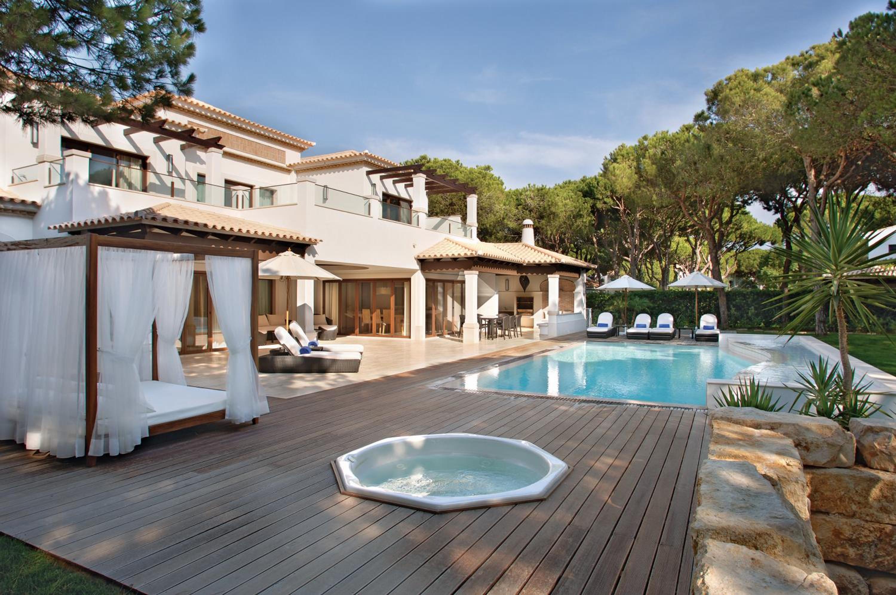 Deluxe Four Bedroom Villa