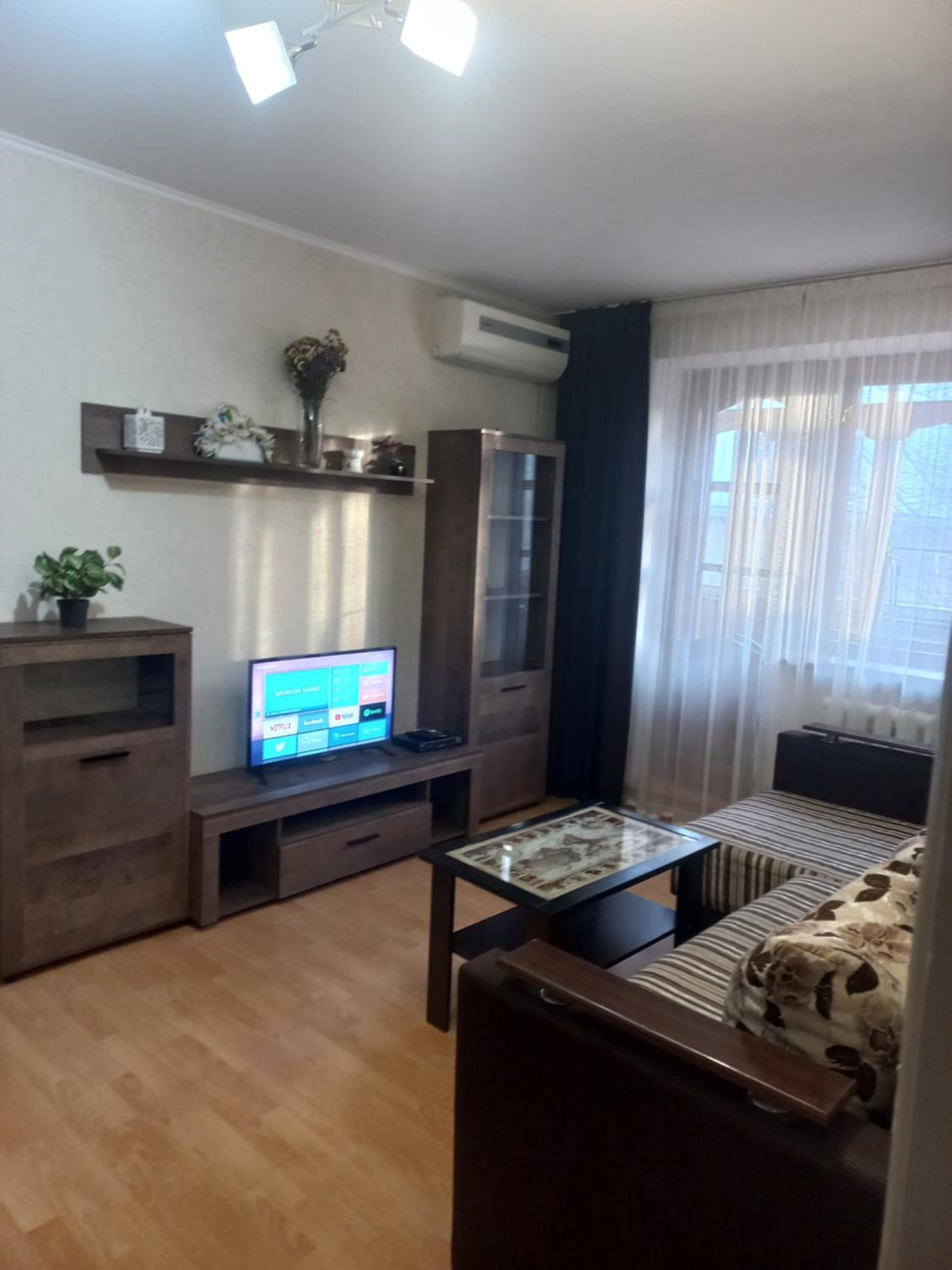 Apartment photo 1