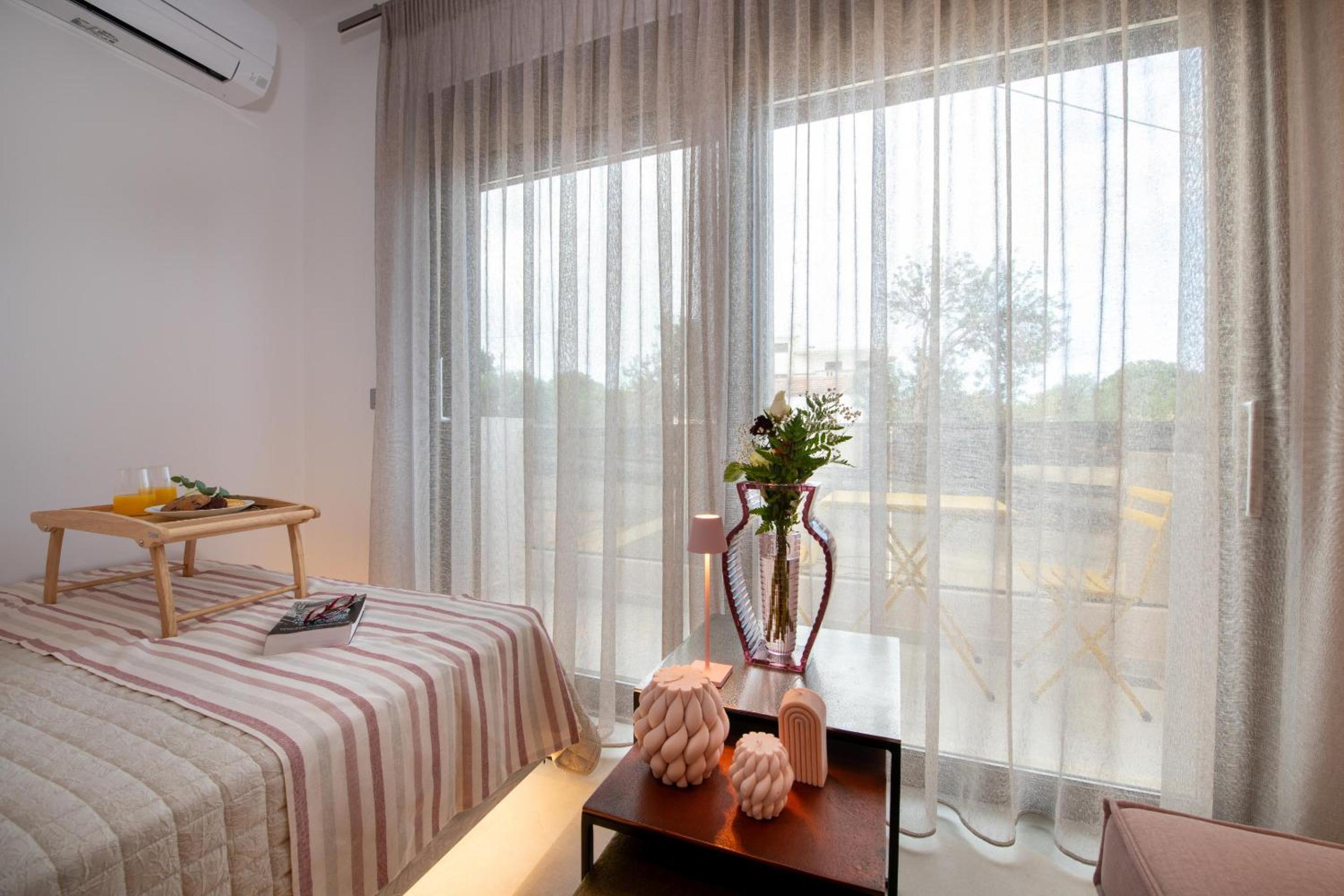 Lilium Apartment
