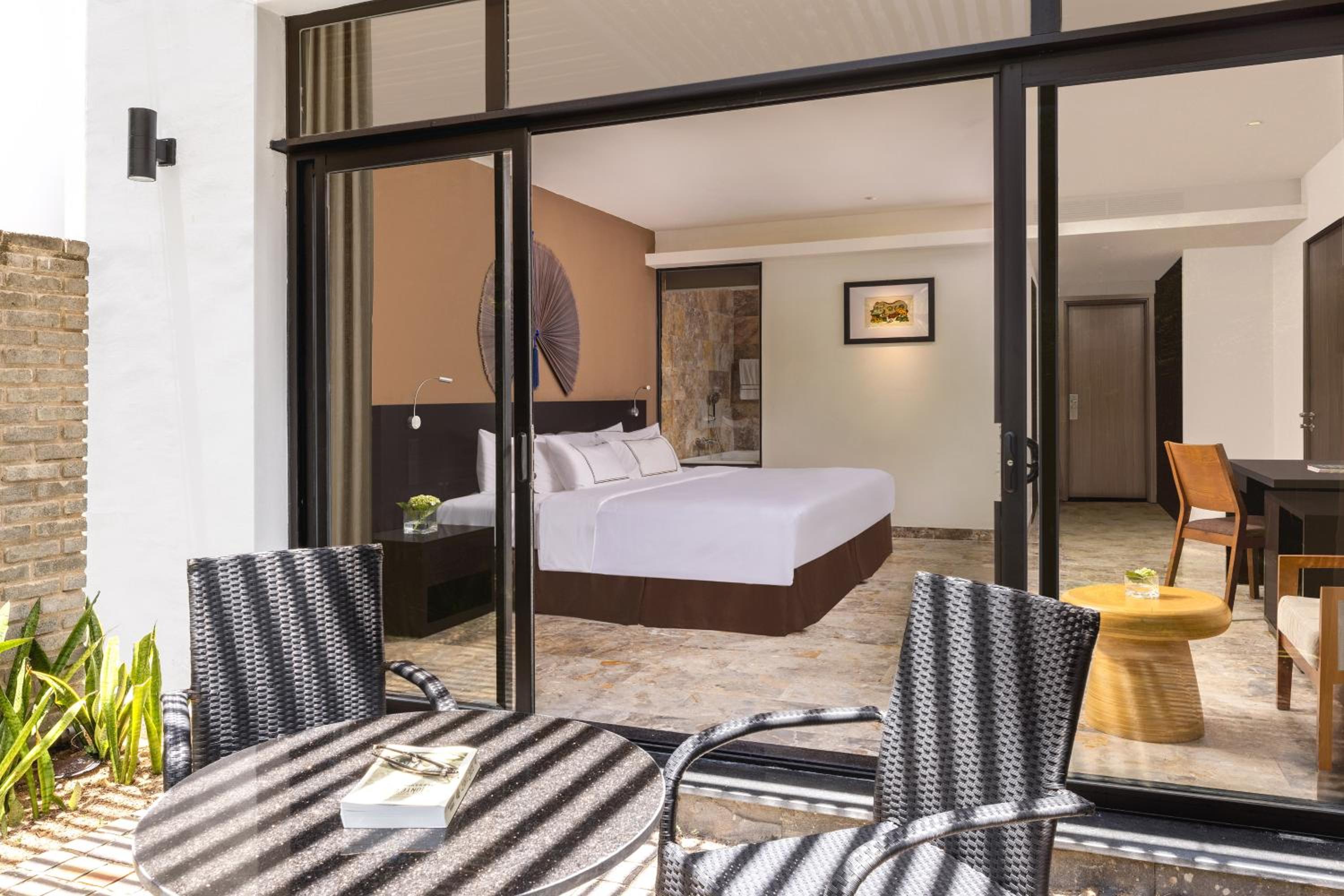 The Level Two Bedrooms with Terrace and Lounge benefits photo 3