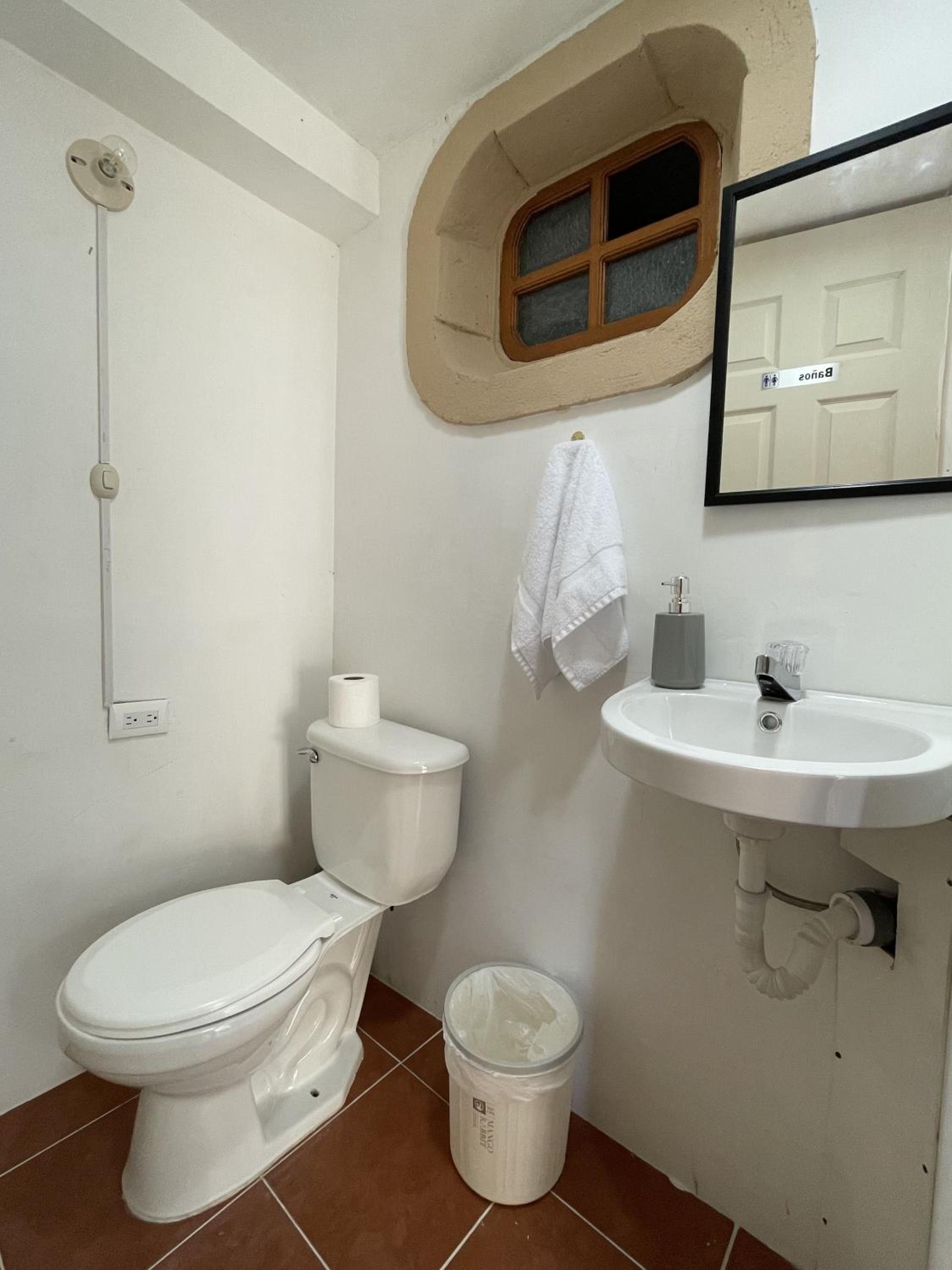 Standard Double Room with Shared Bathroom photo 3