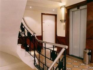 One-Bedroom Apartment - Photo 5