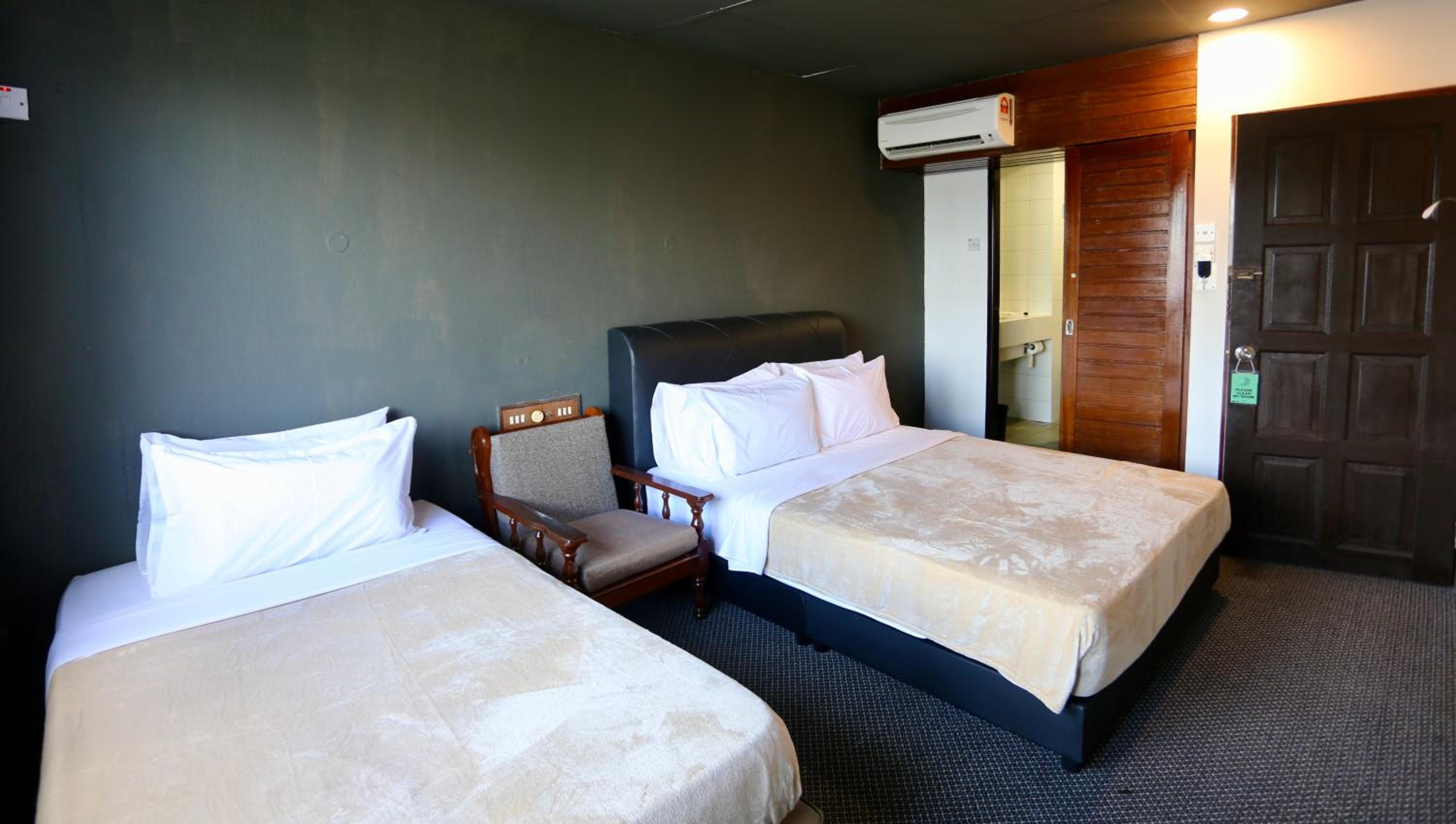 Triple Room with Balcony