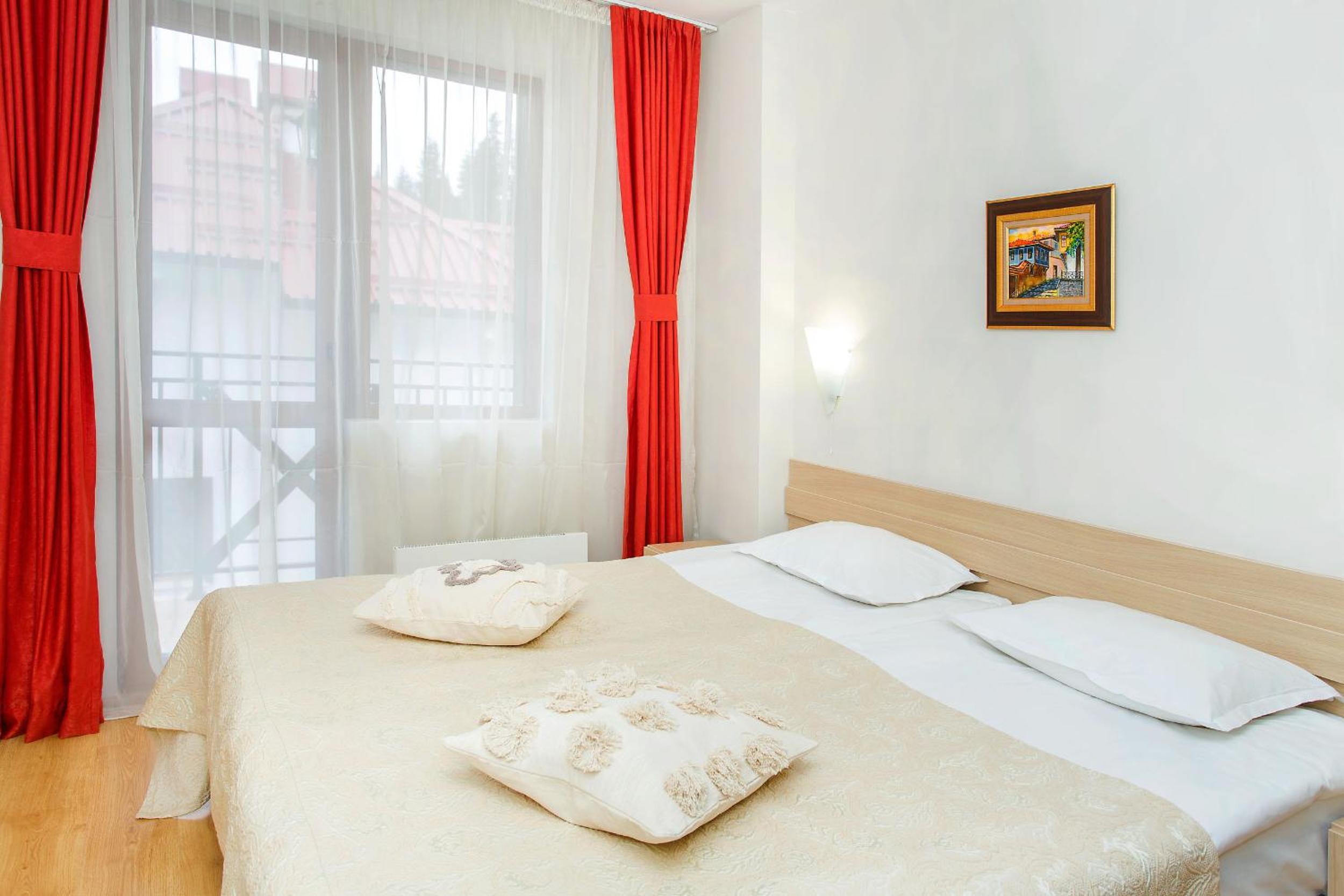 One-Bedroom Apartment - Photo 6