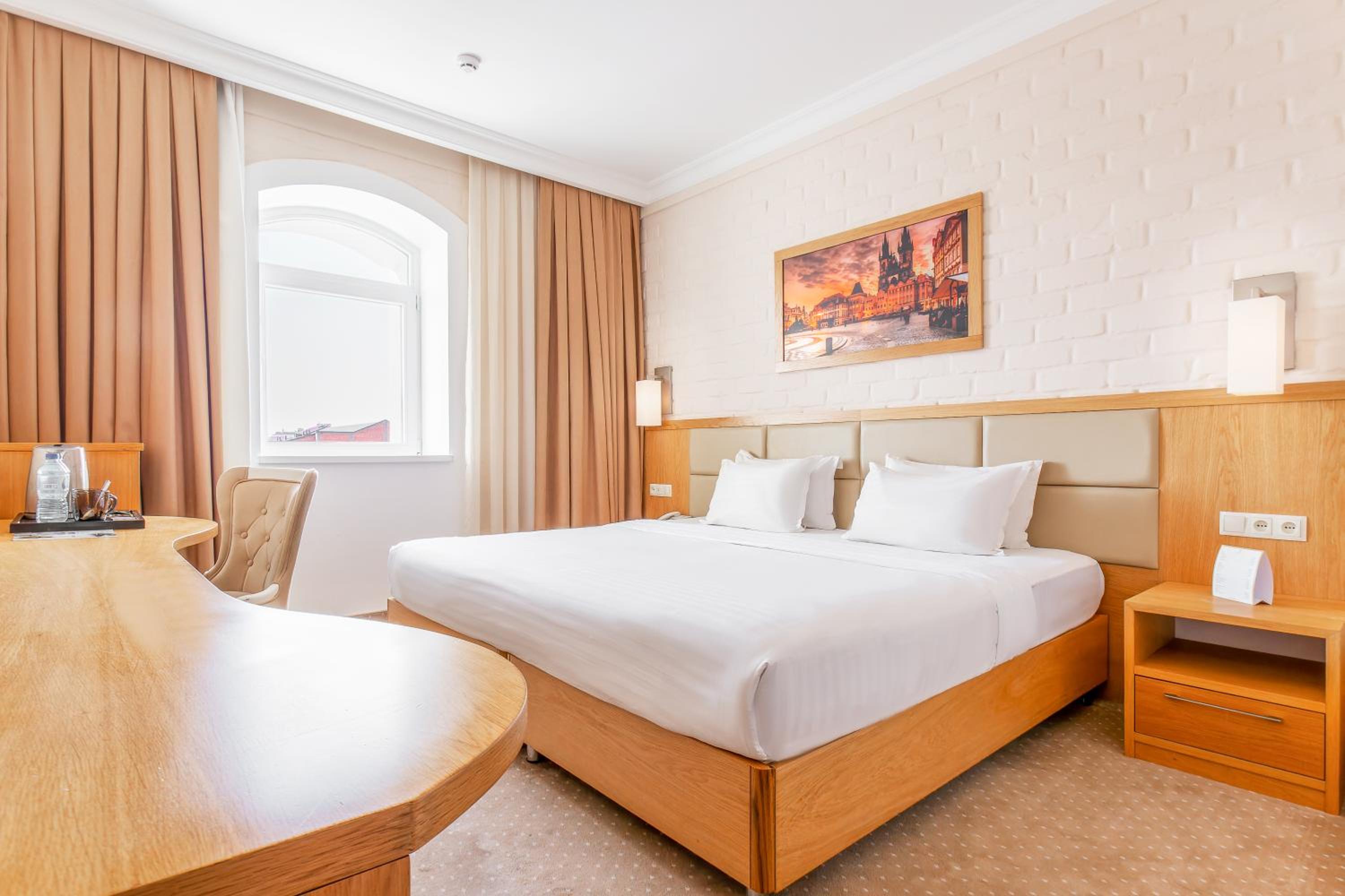 Standard Double or Twin Room - Photo 1