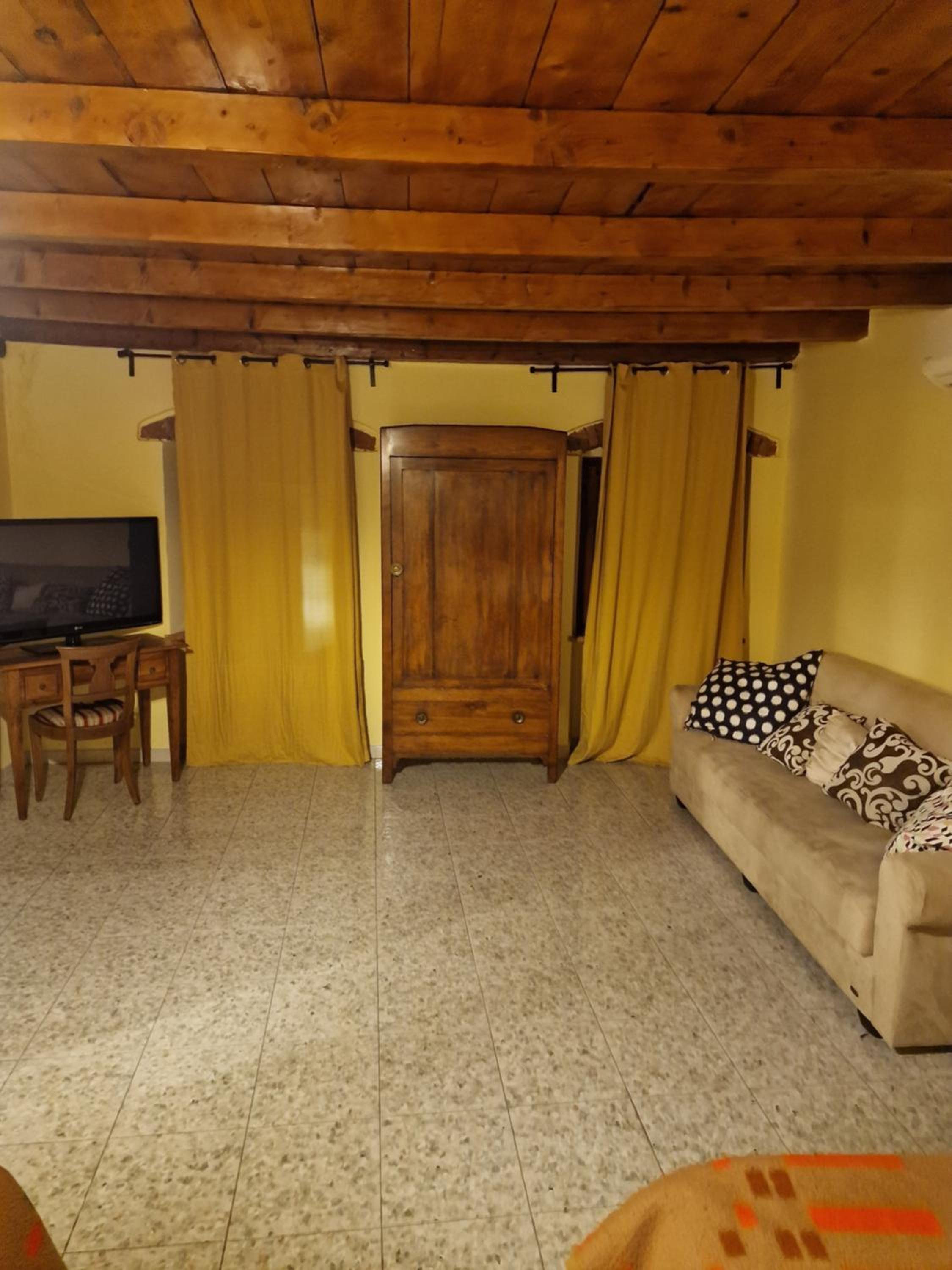 Two-Bedroom Suite photo 3