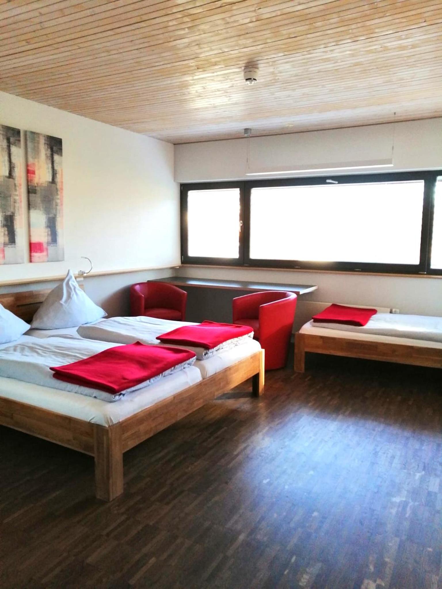 Basic Triple Room - Photo 1