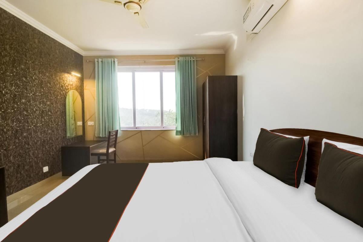 Classic Triple Room photo 2