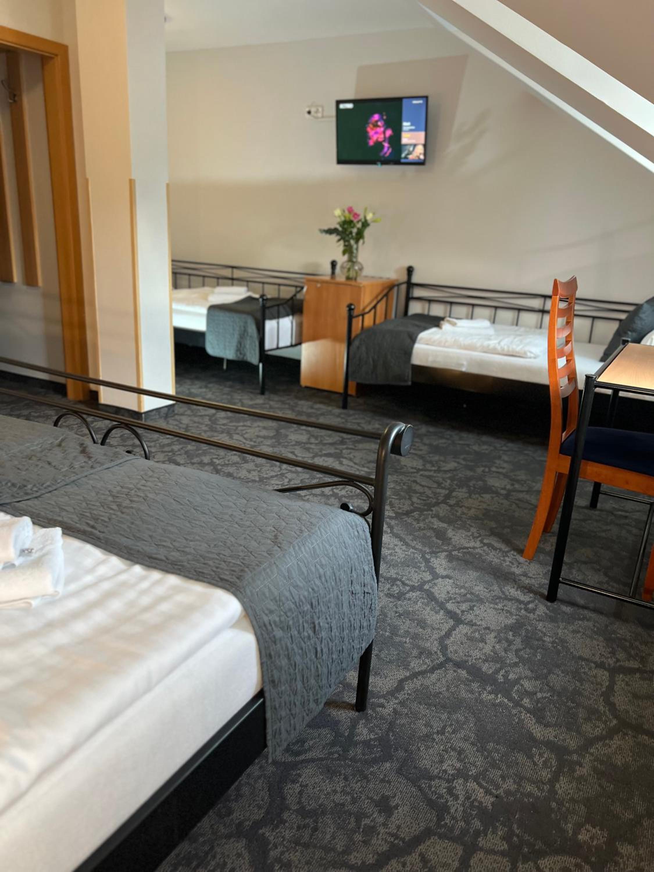Quadruple Room - Photo 3