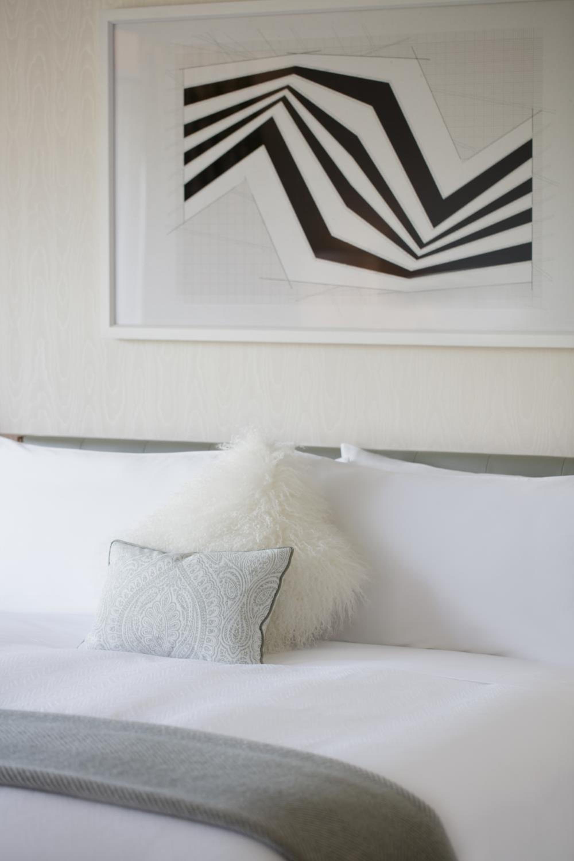 Junior Suite with King Bed