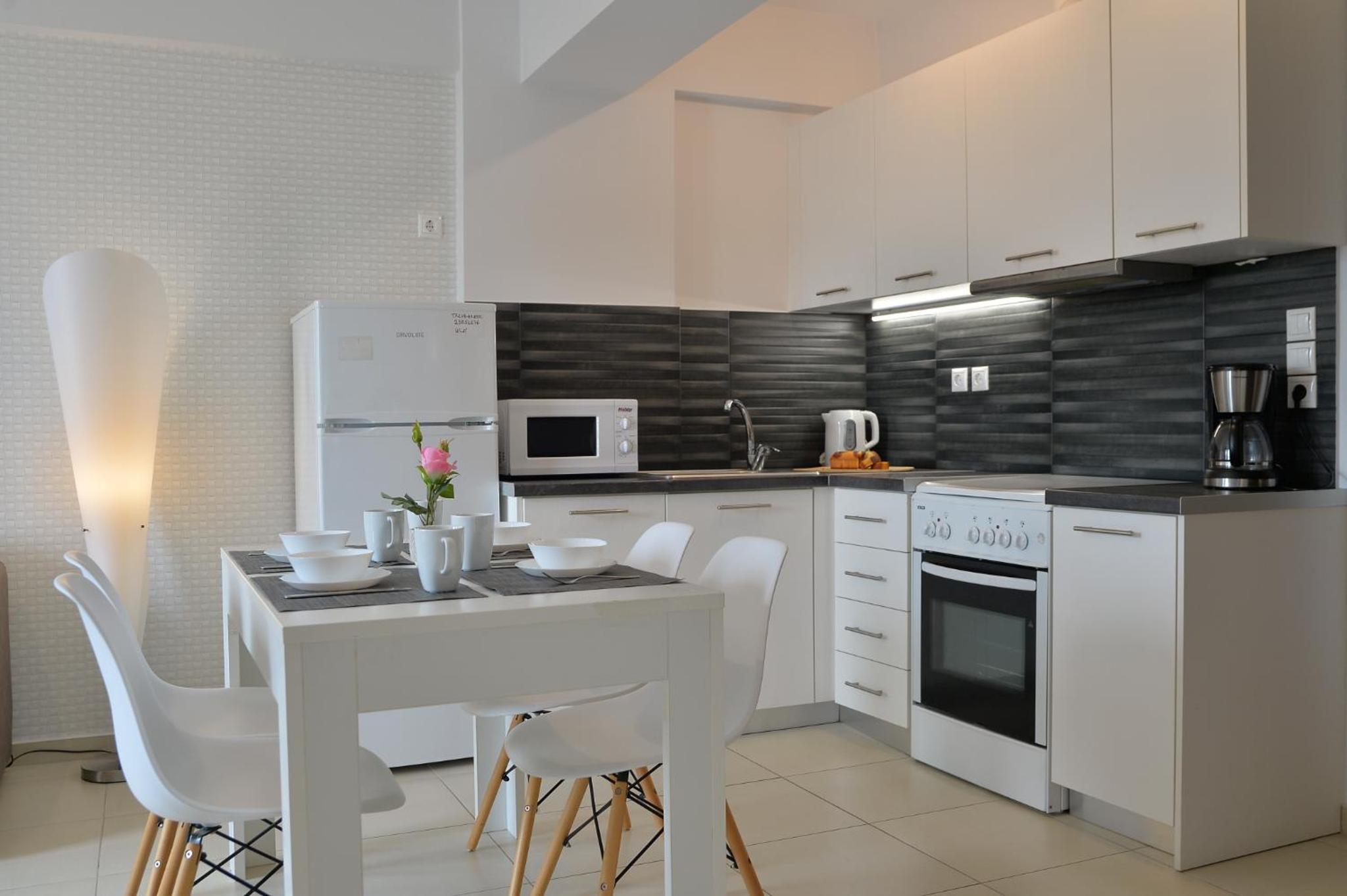 Deluxe Family Apartment photo 2