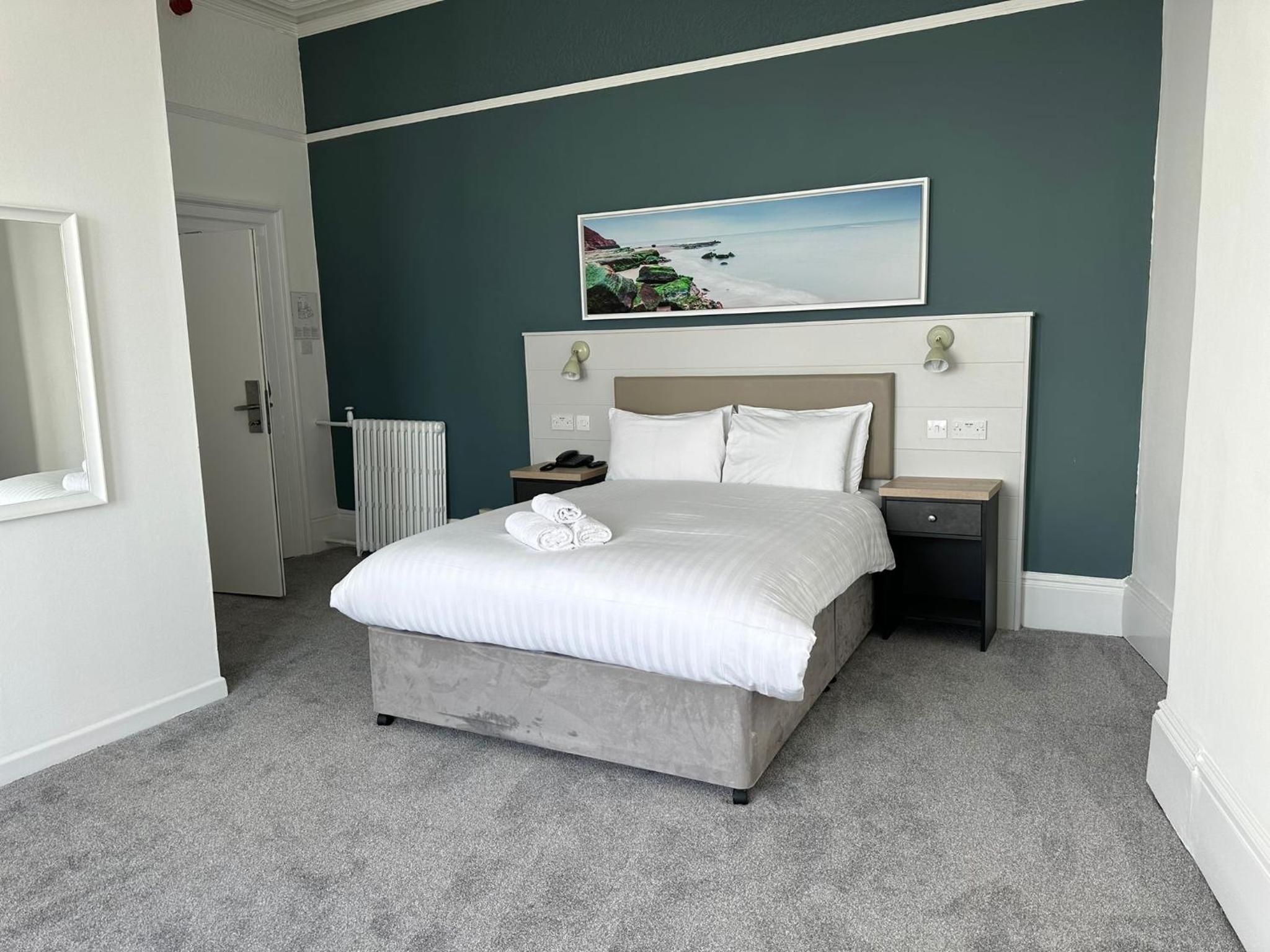 Superior Double Room with Sea View - Photo 2