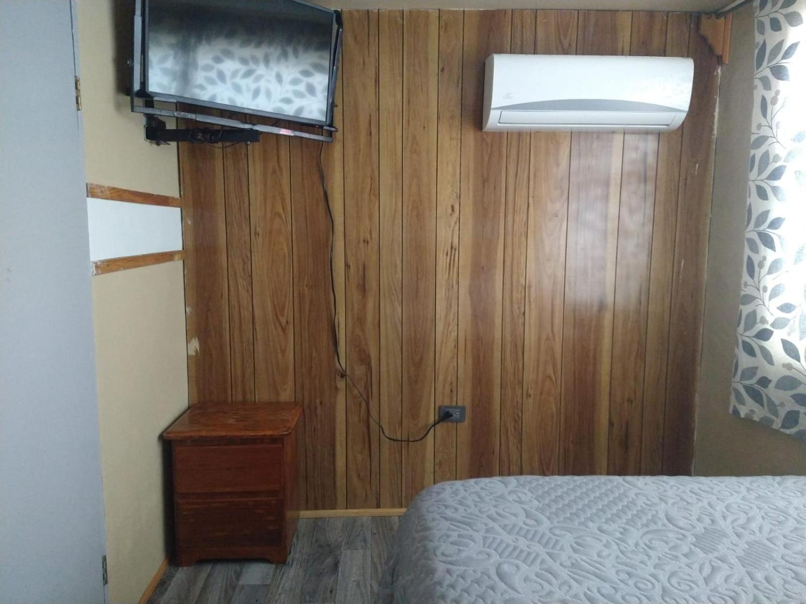Double Room With Private Bathroom photo 2