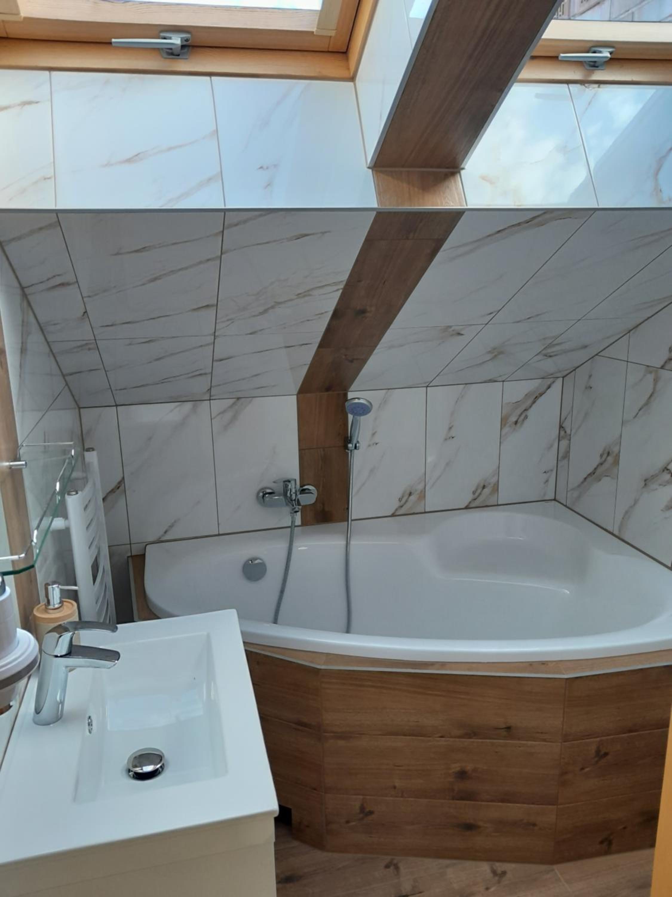 Three-Bedroom Apartment - Photo 10