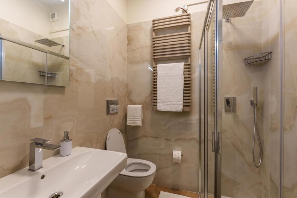 Large Double Room photo 2