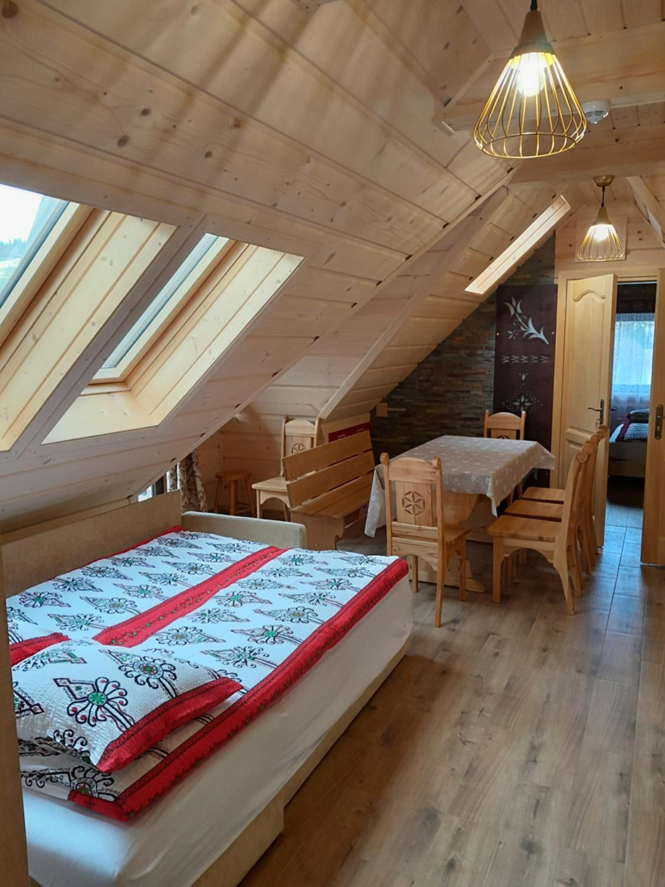 Three-Bedroom Apartment - Photo 3