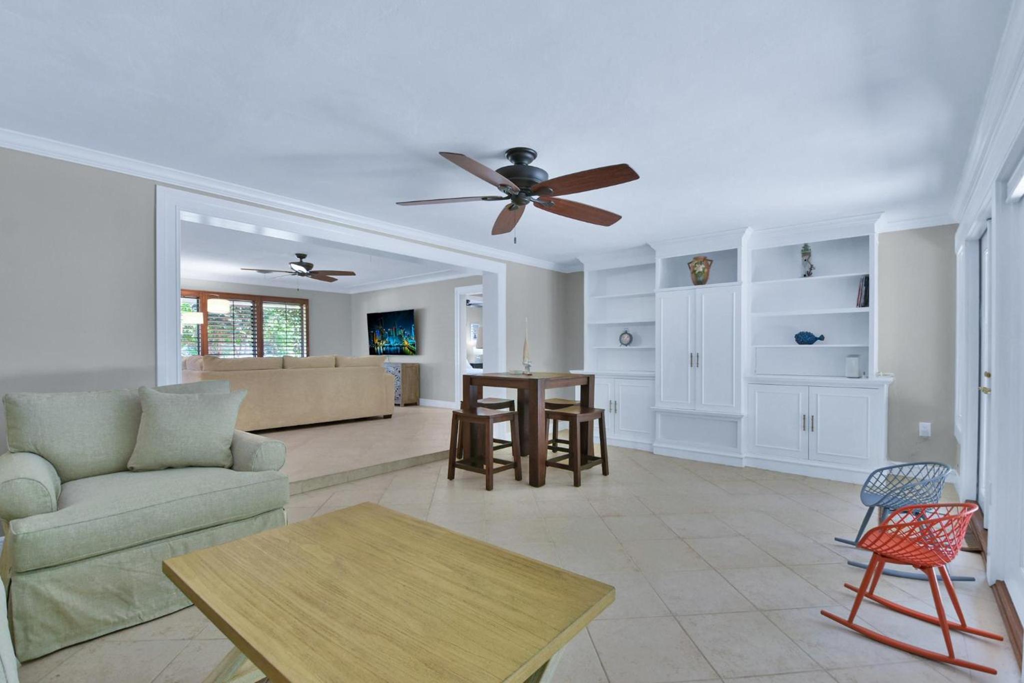 Three-Bedroom Vacation Home  photo 3