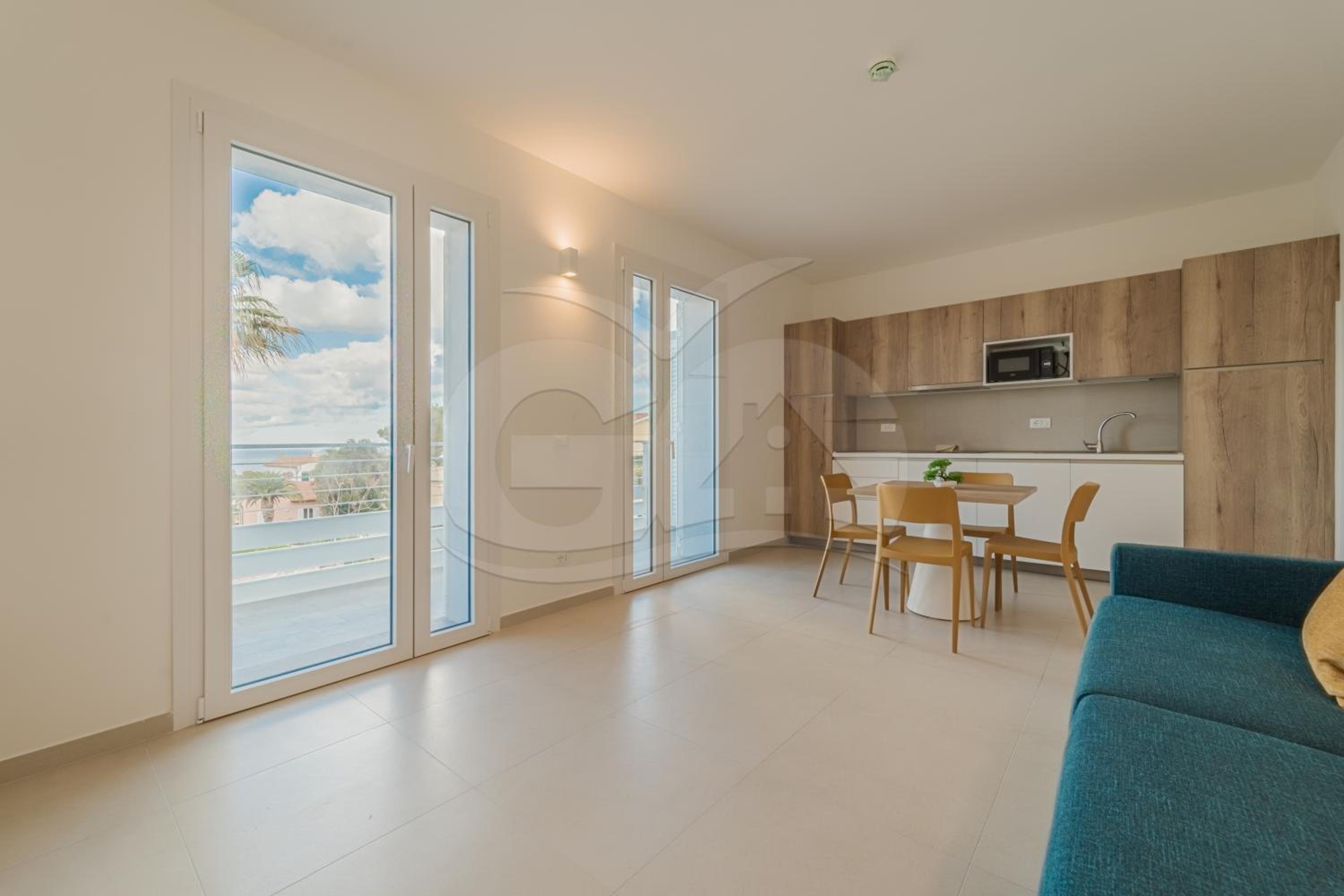 Apartment with Sea View