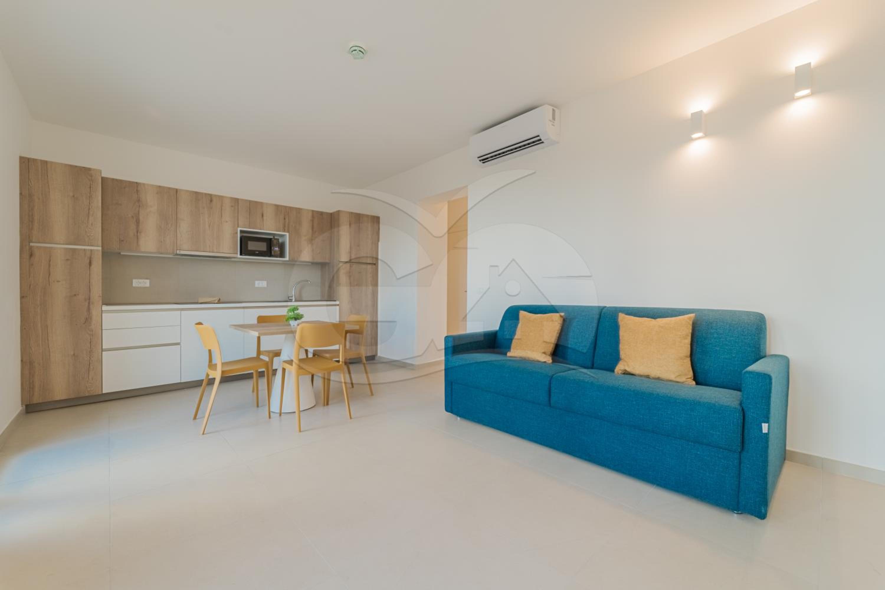 Apartment with Terrace