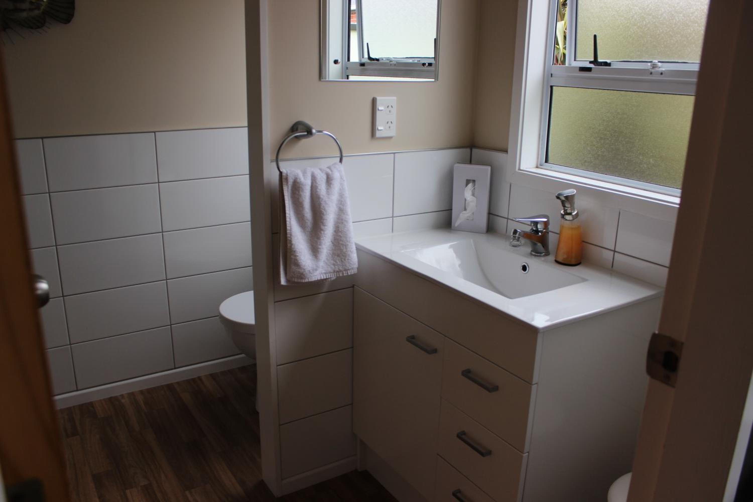 Two-Bedroom Apartment - Photo 8