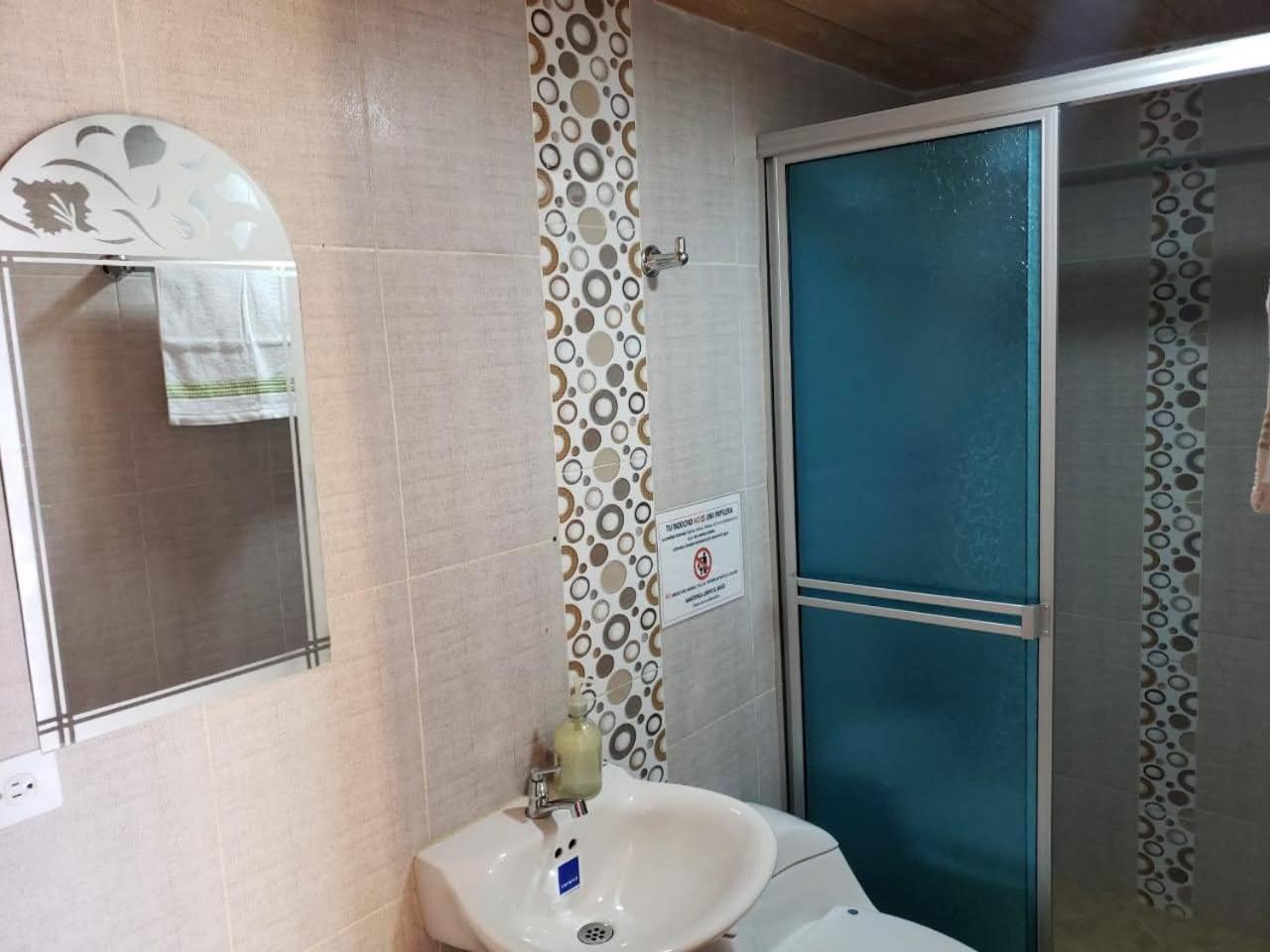 Double Room With Private Bathroom photo 2
