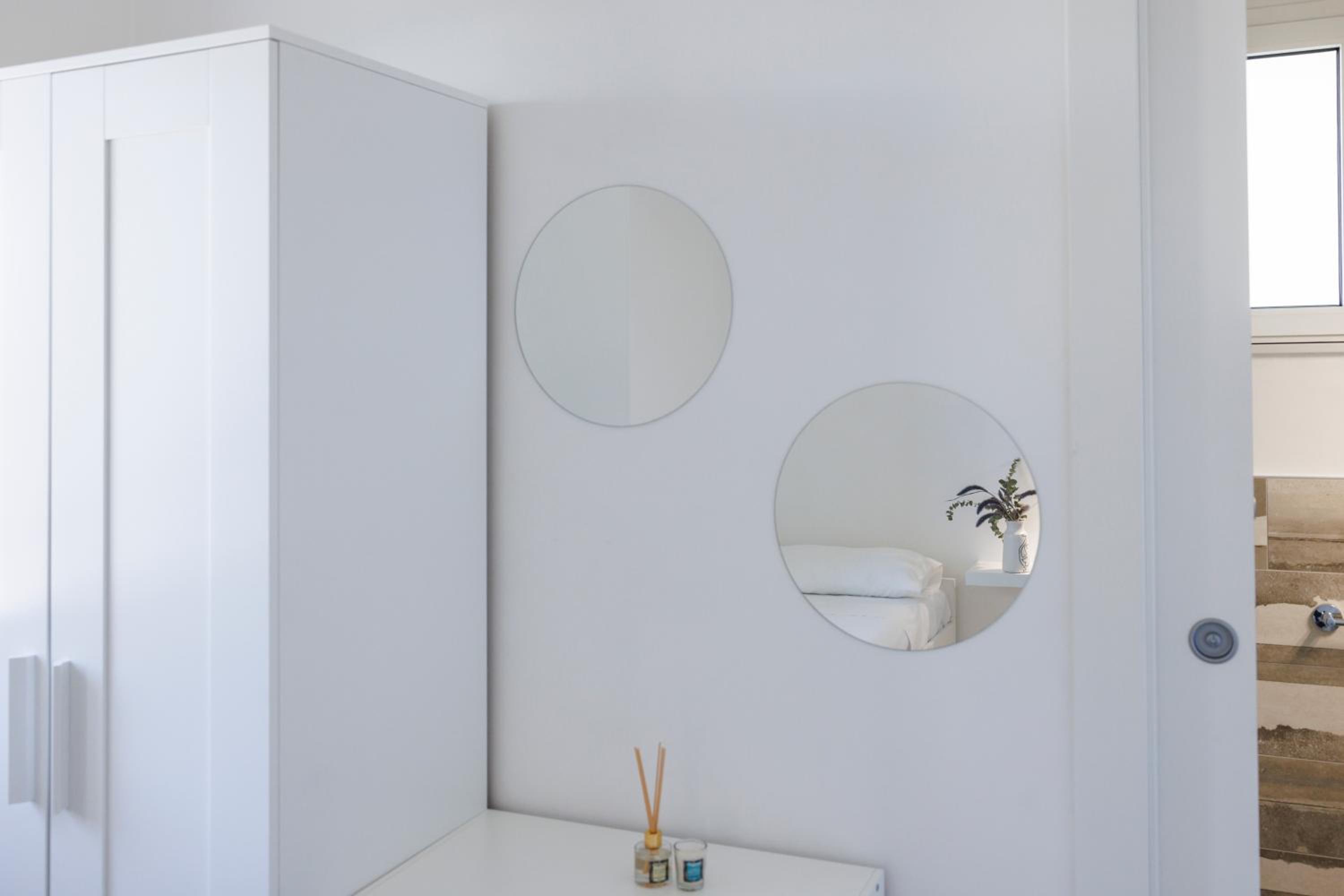 Large Single Room