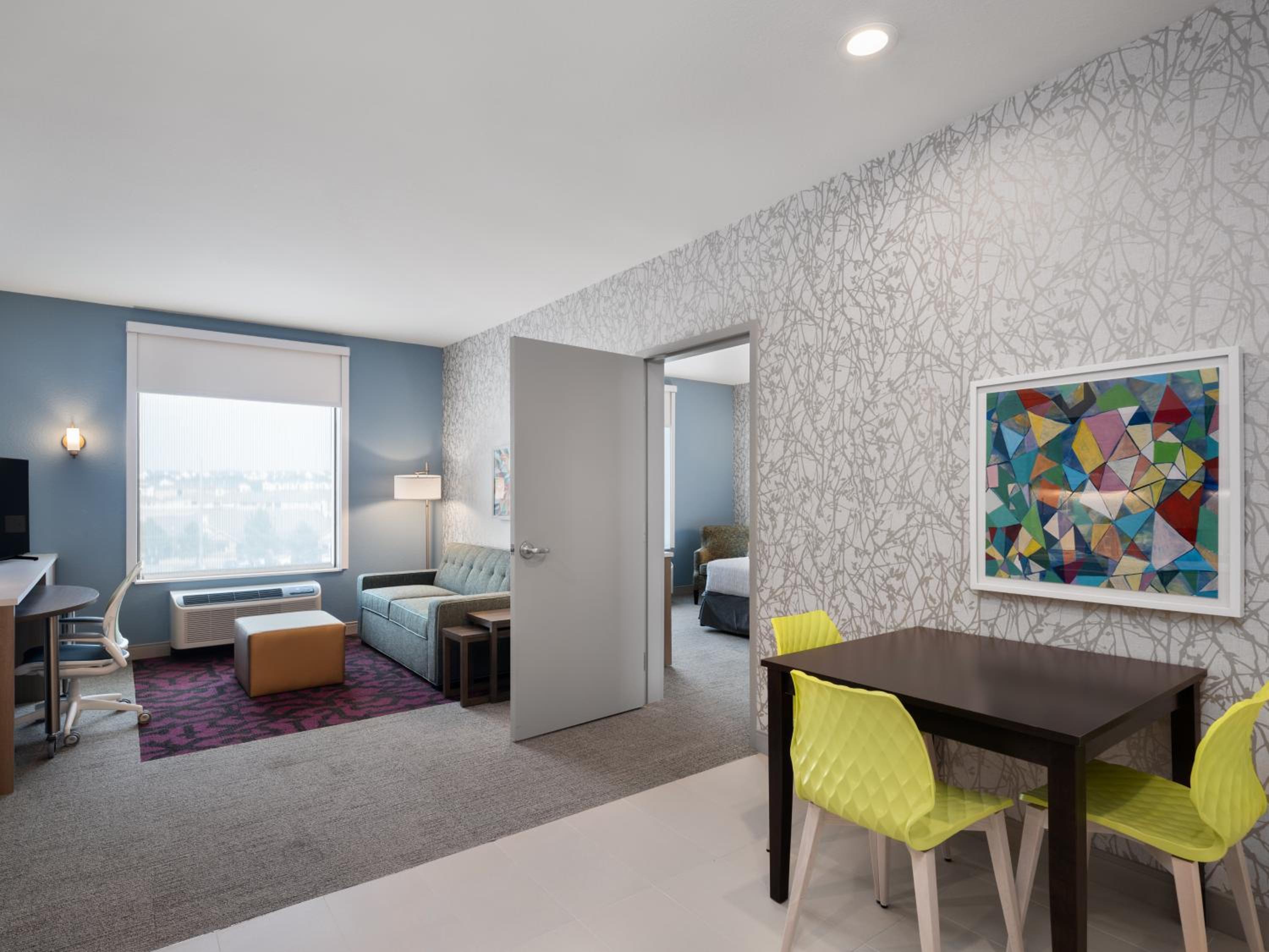 One-Bedroom King Suite - Photo 9