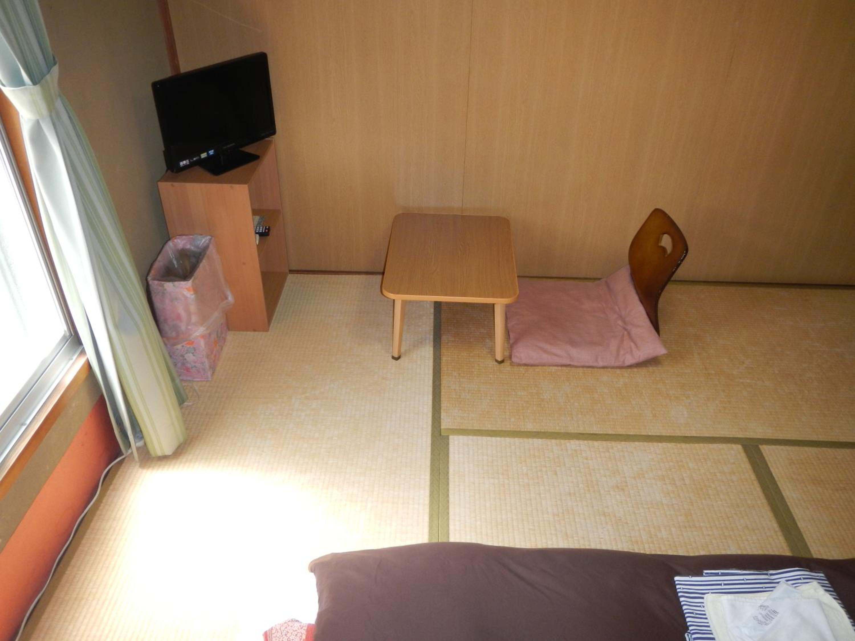 Single Room photo 3