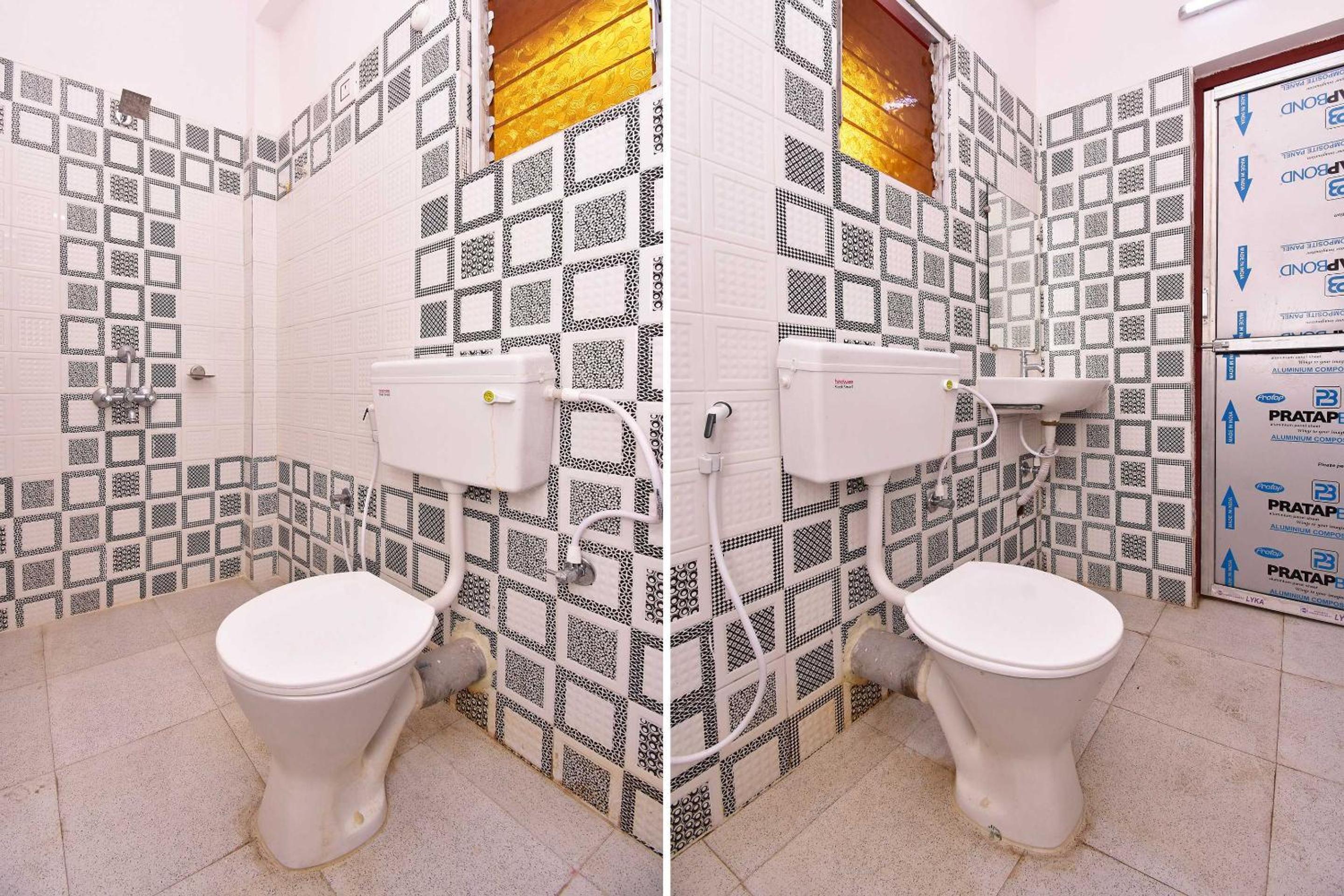 Standard Double Room With Fan photo 3
