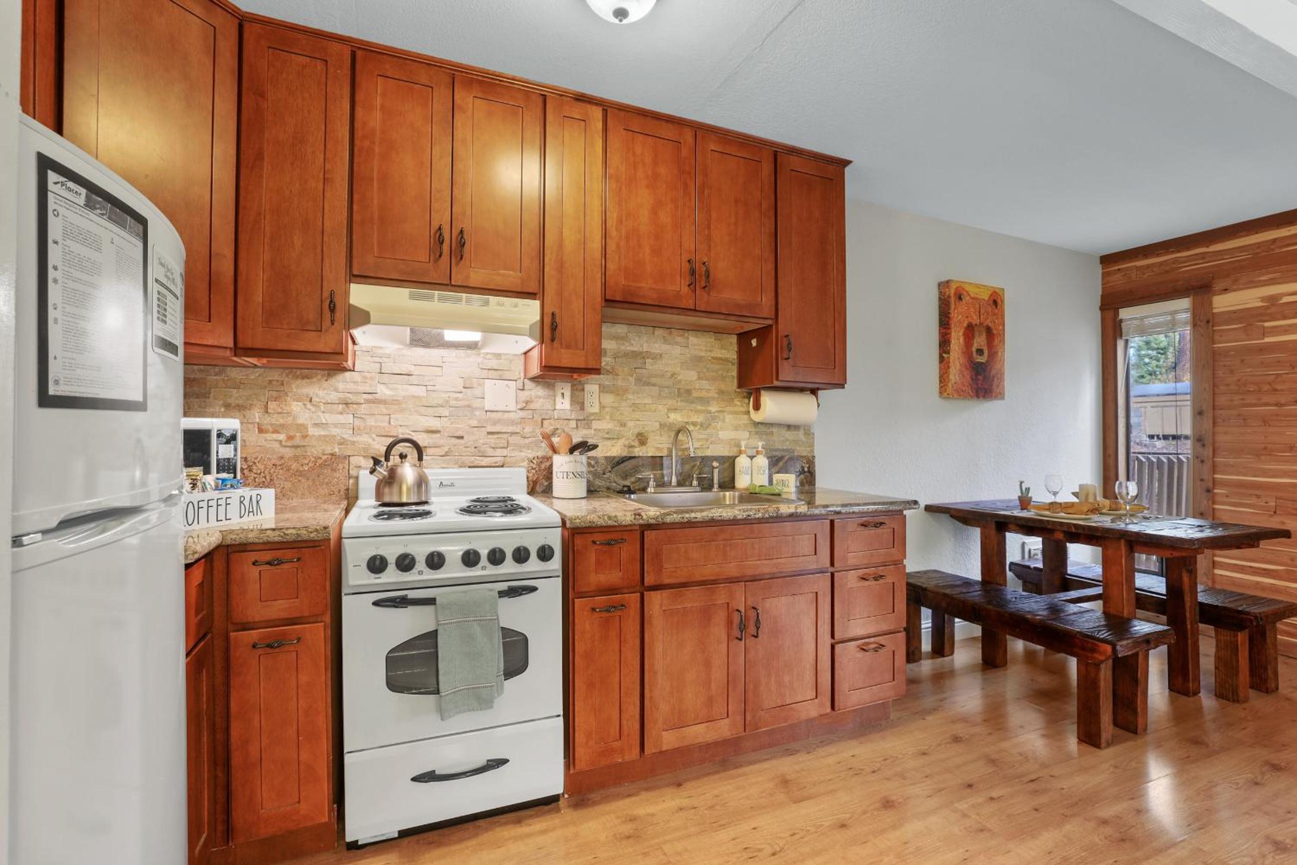 One-Bedroom House photo 2