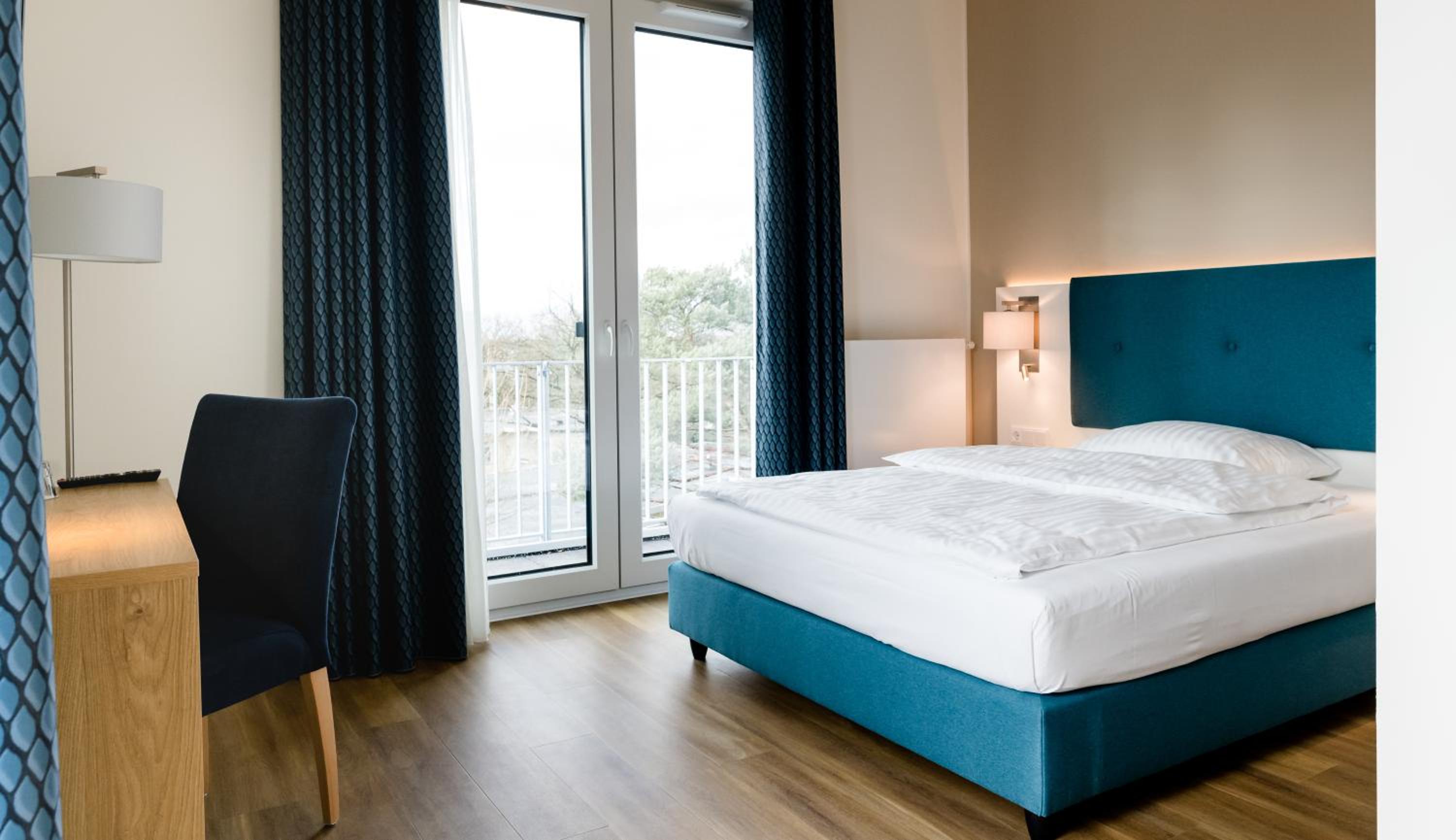 Double Room with Balcony - Photo 1