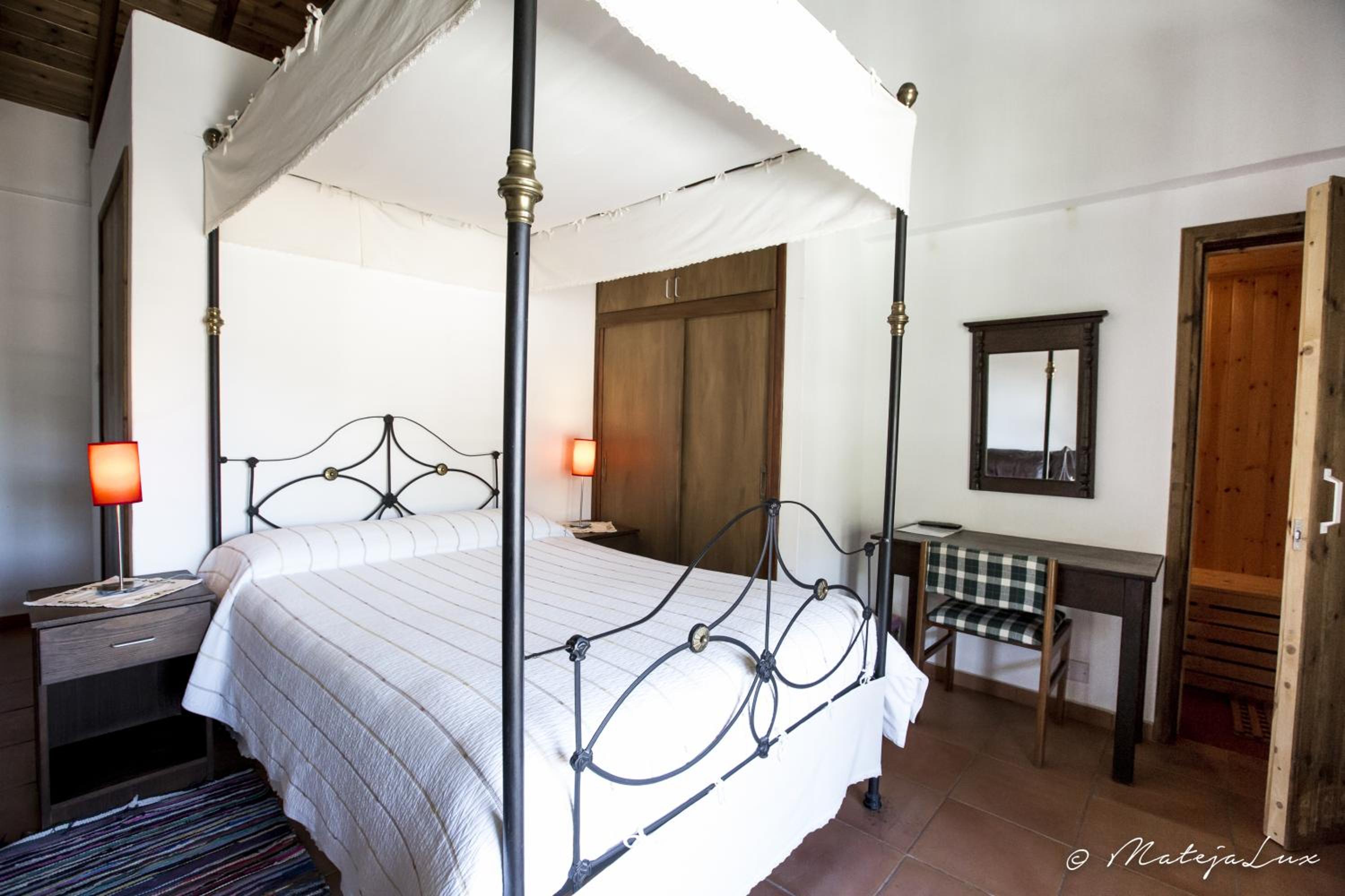 Standard Double Room photo 1