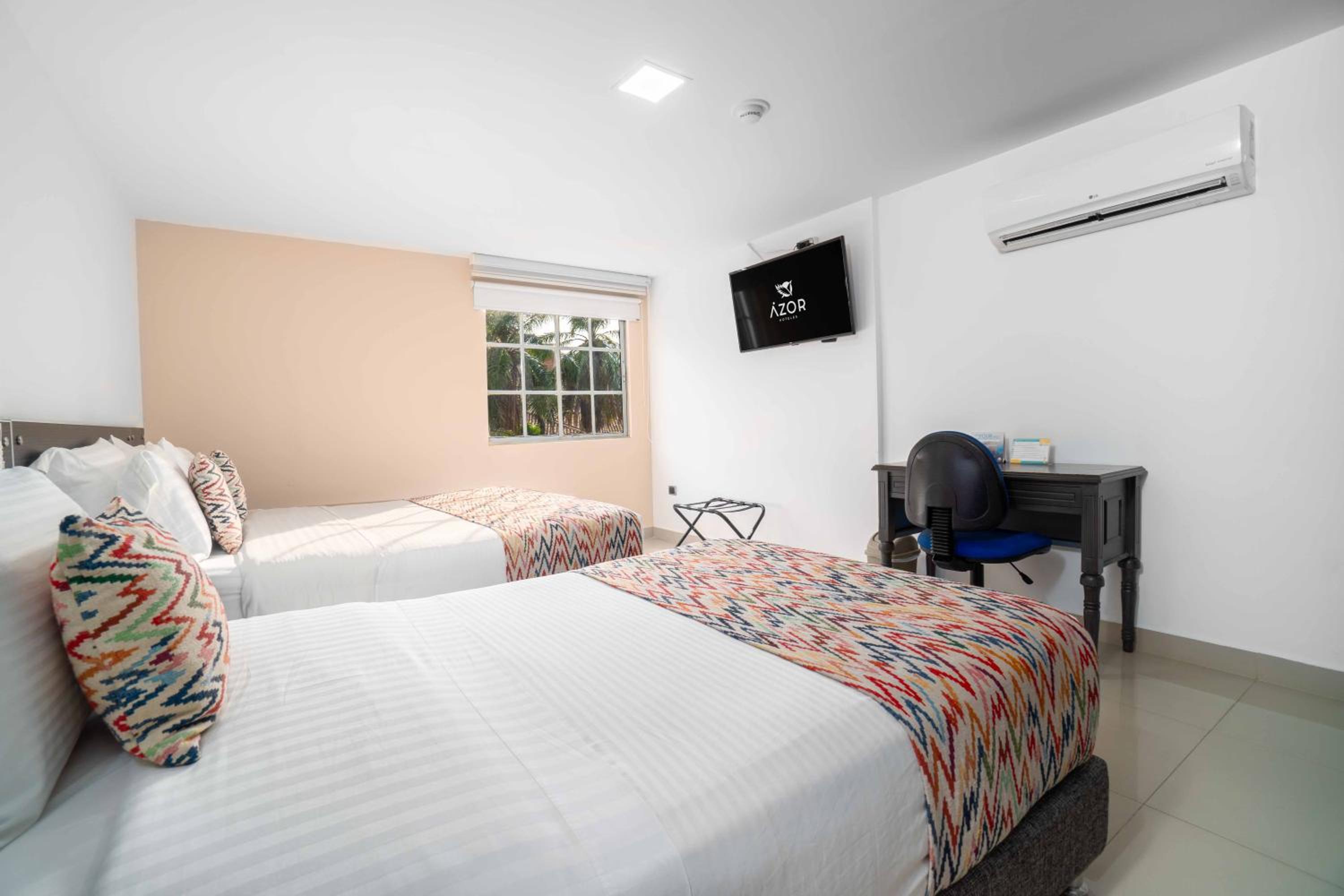 Standard Twin Room photo 3