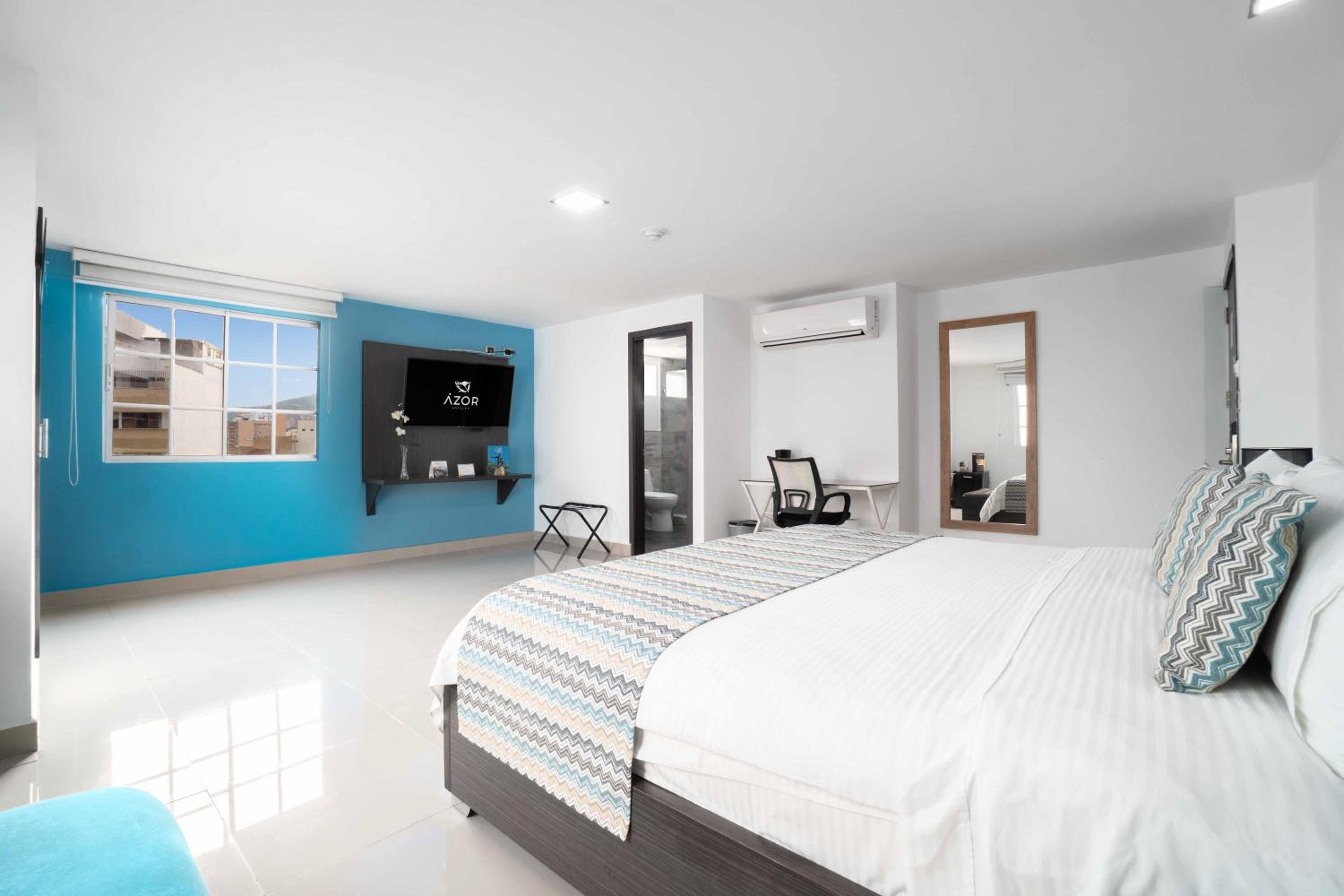 Superior King Room photo 3