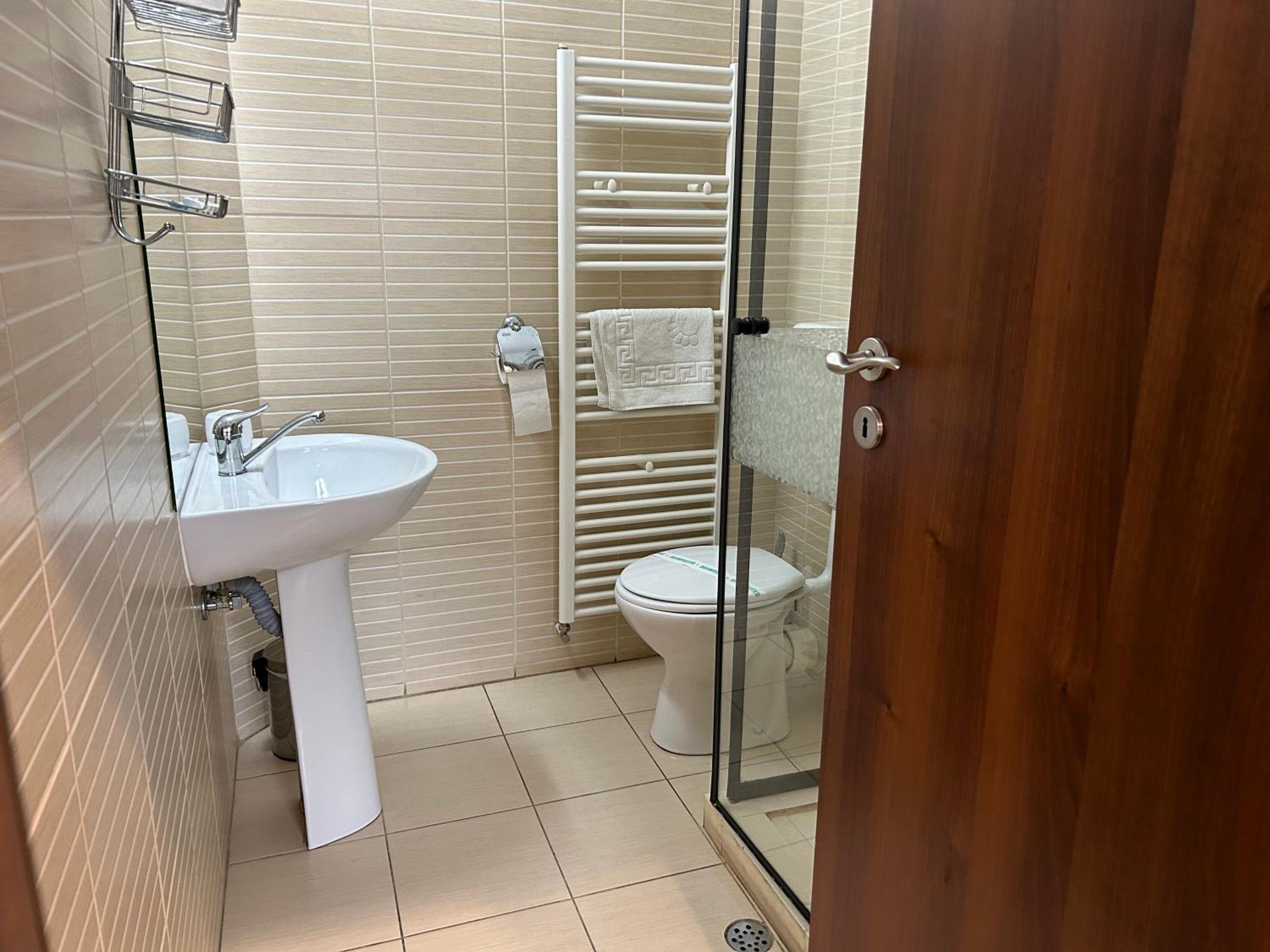 Twin Room - Attic photo 2