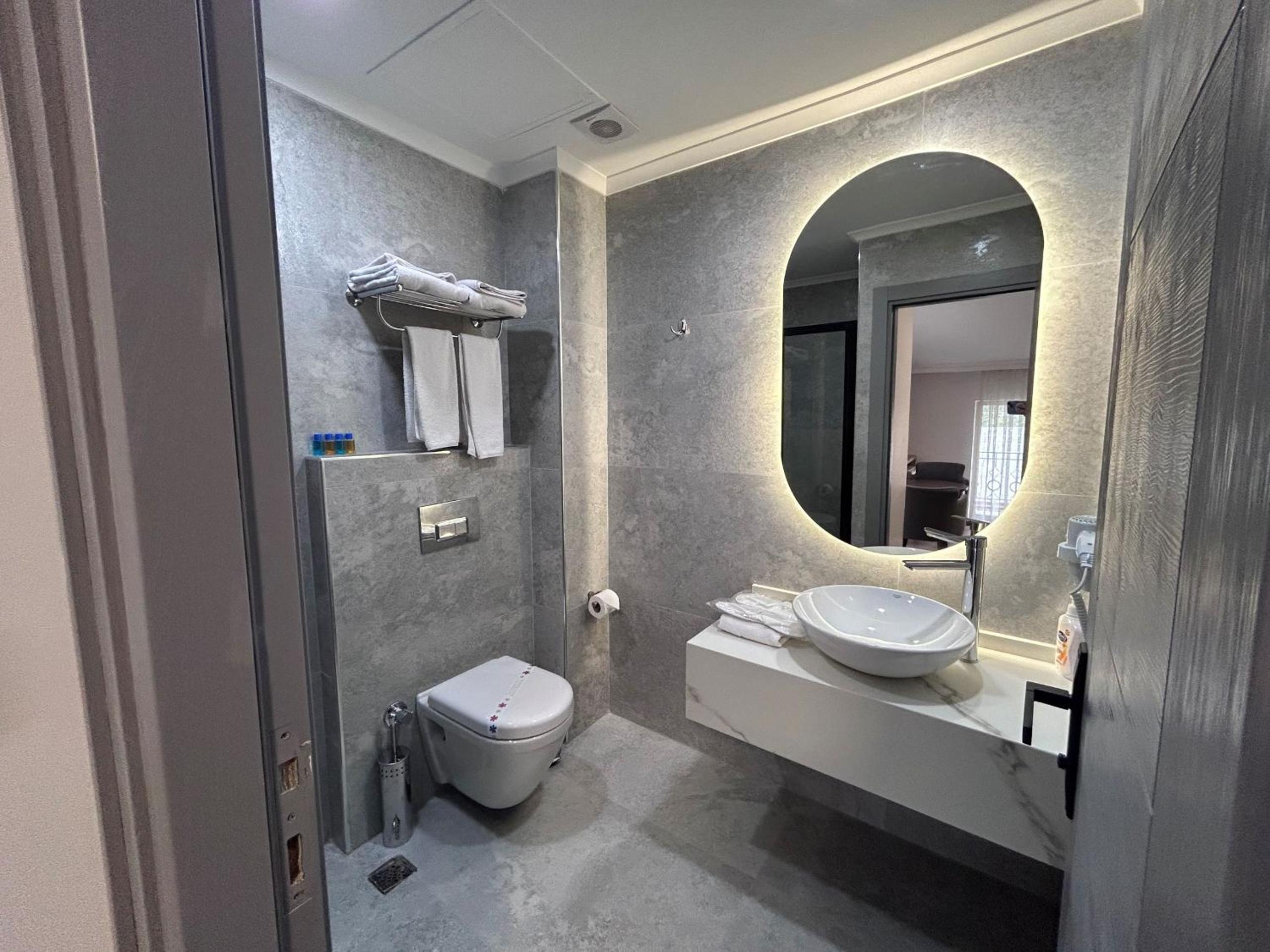Standard Single Room photo 2